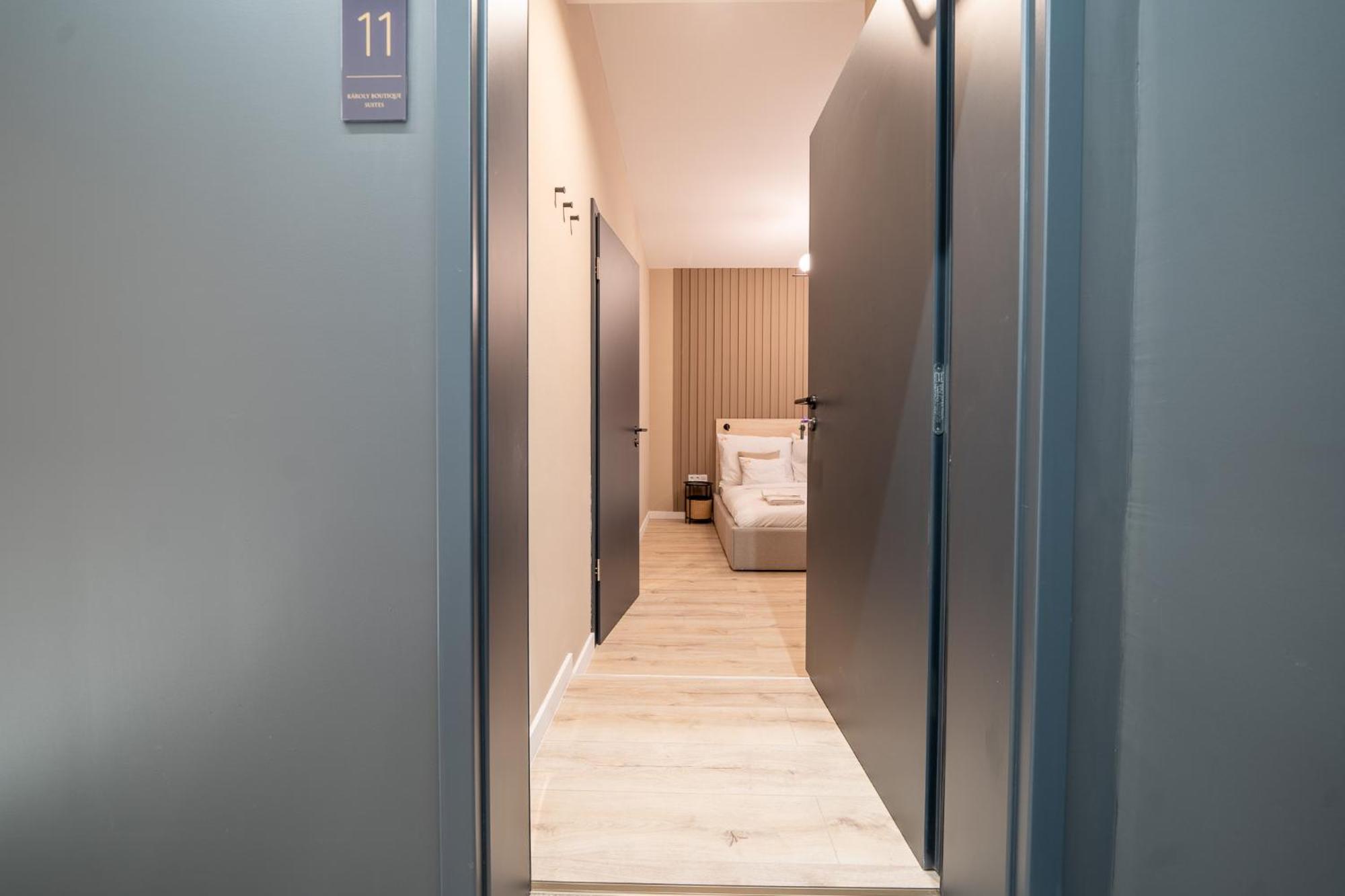 Karoly Boutique Suites, Location By Bqa