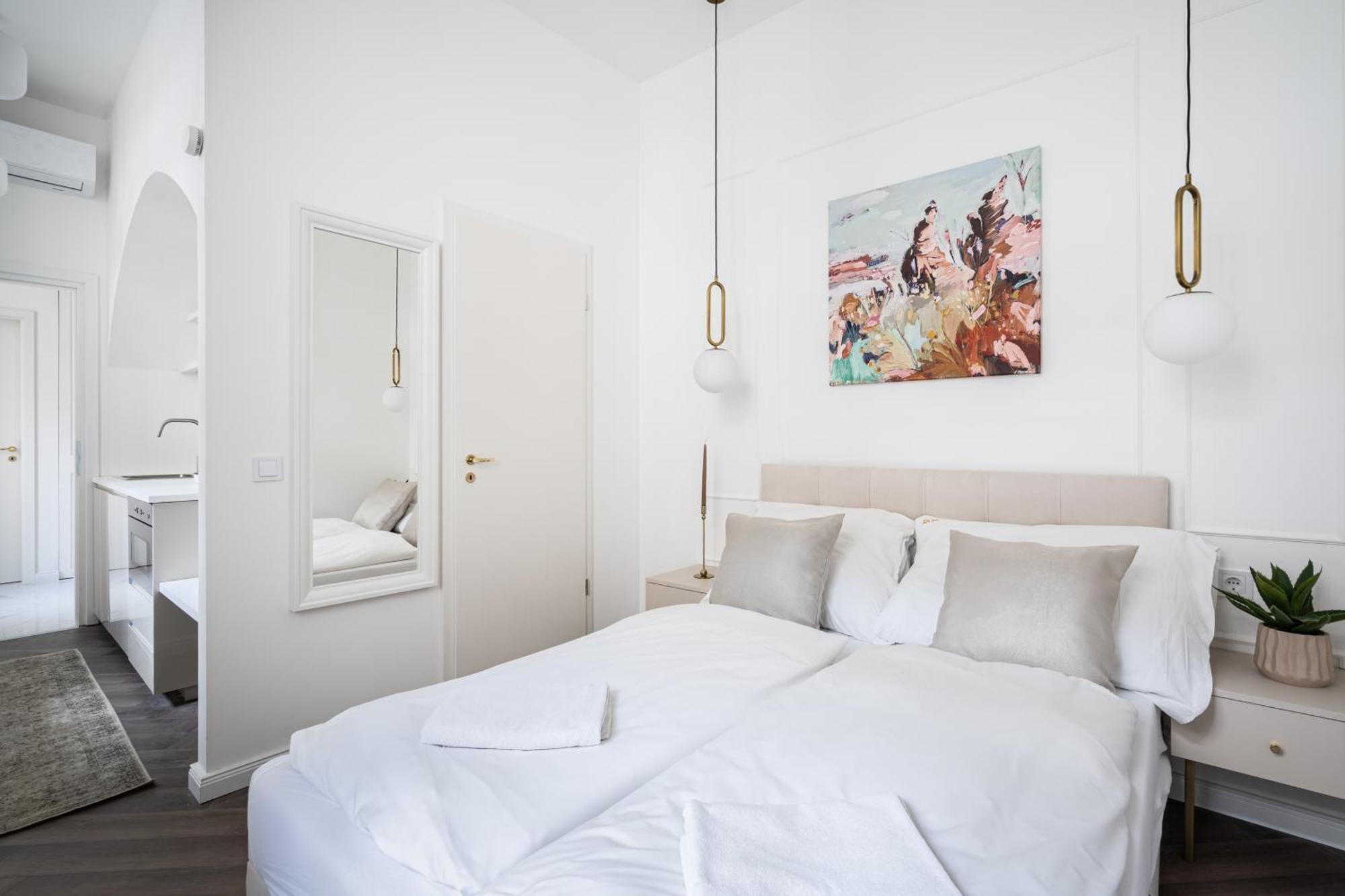 E13 - Grand Boulevard Heritage - Location By Bqa *