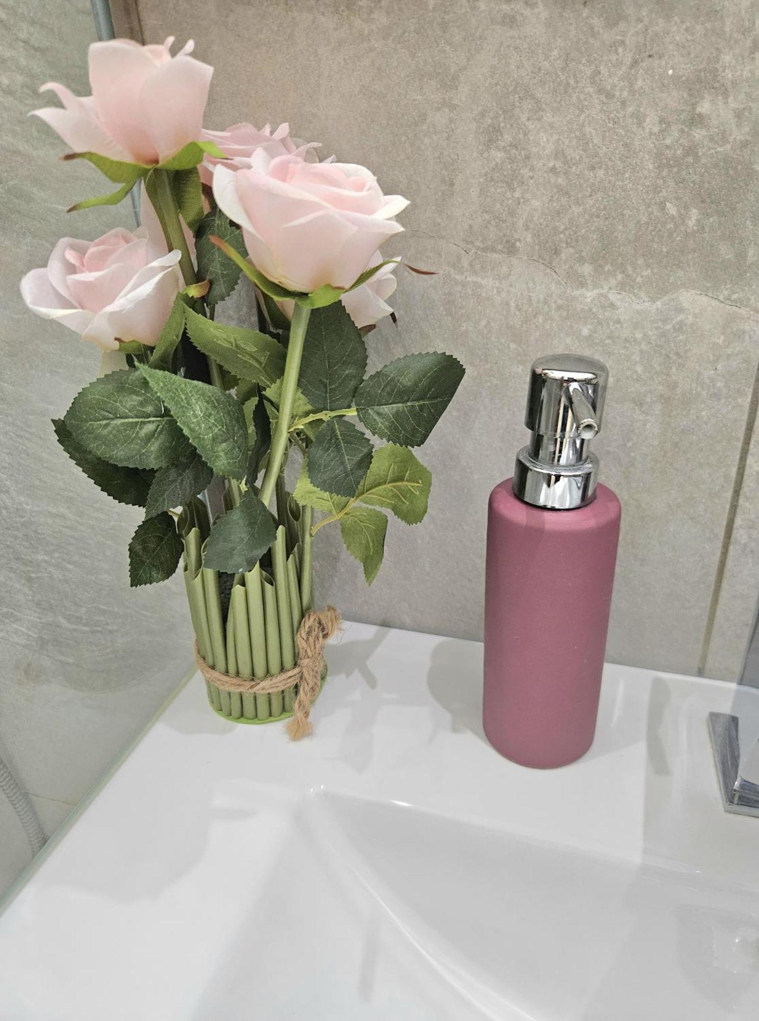 Designer Downtown Gem Apartman *