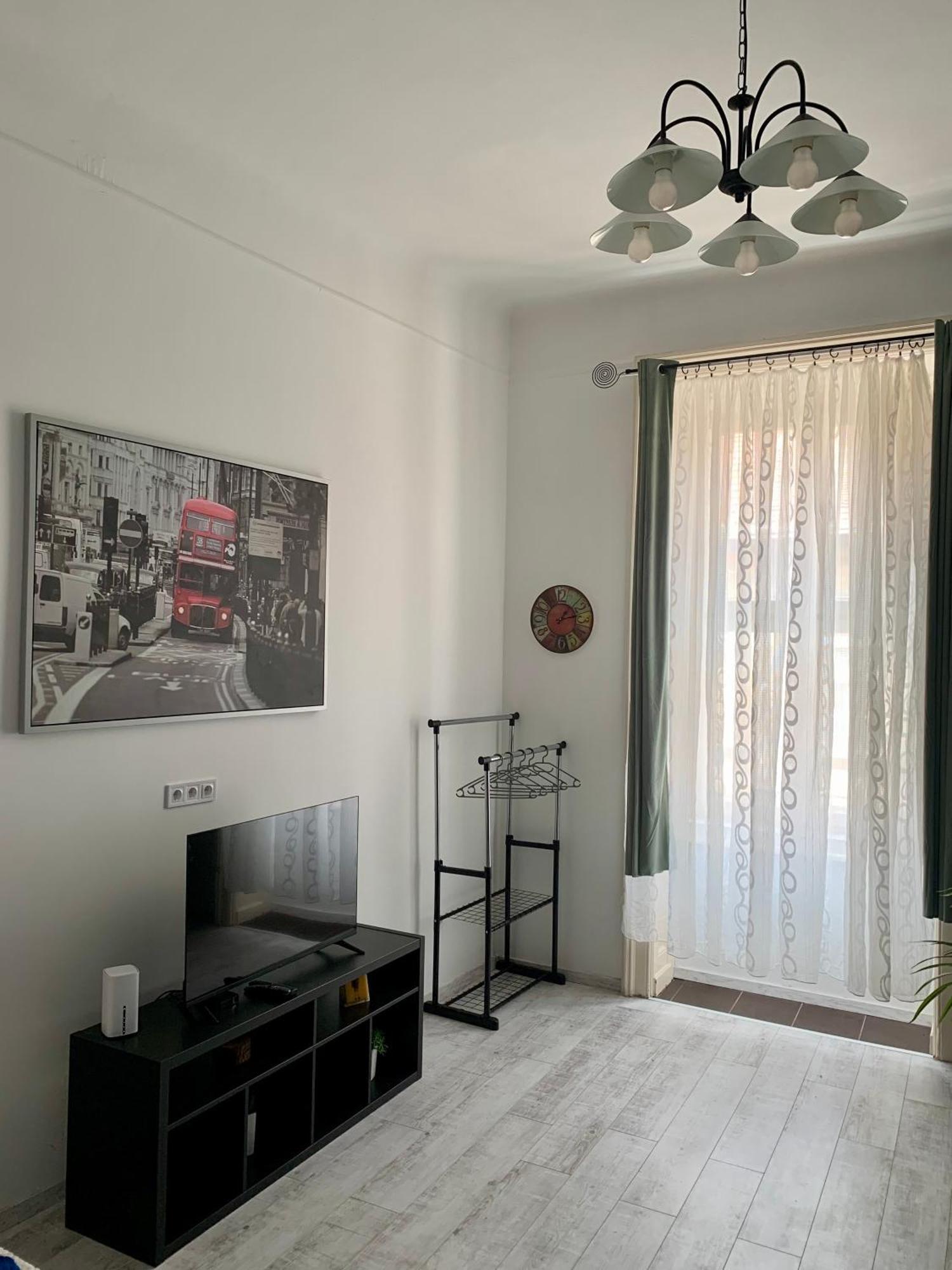 Dob Street Cute Apartment