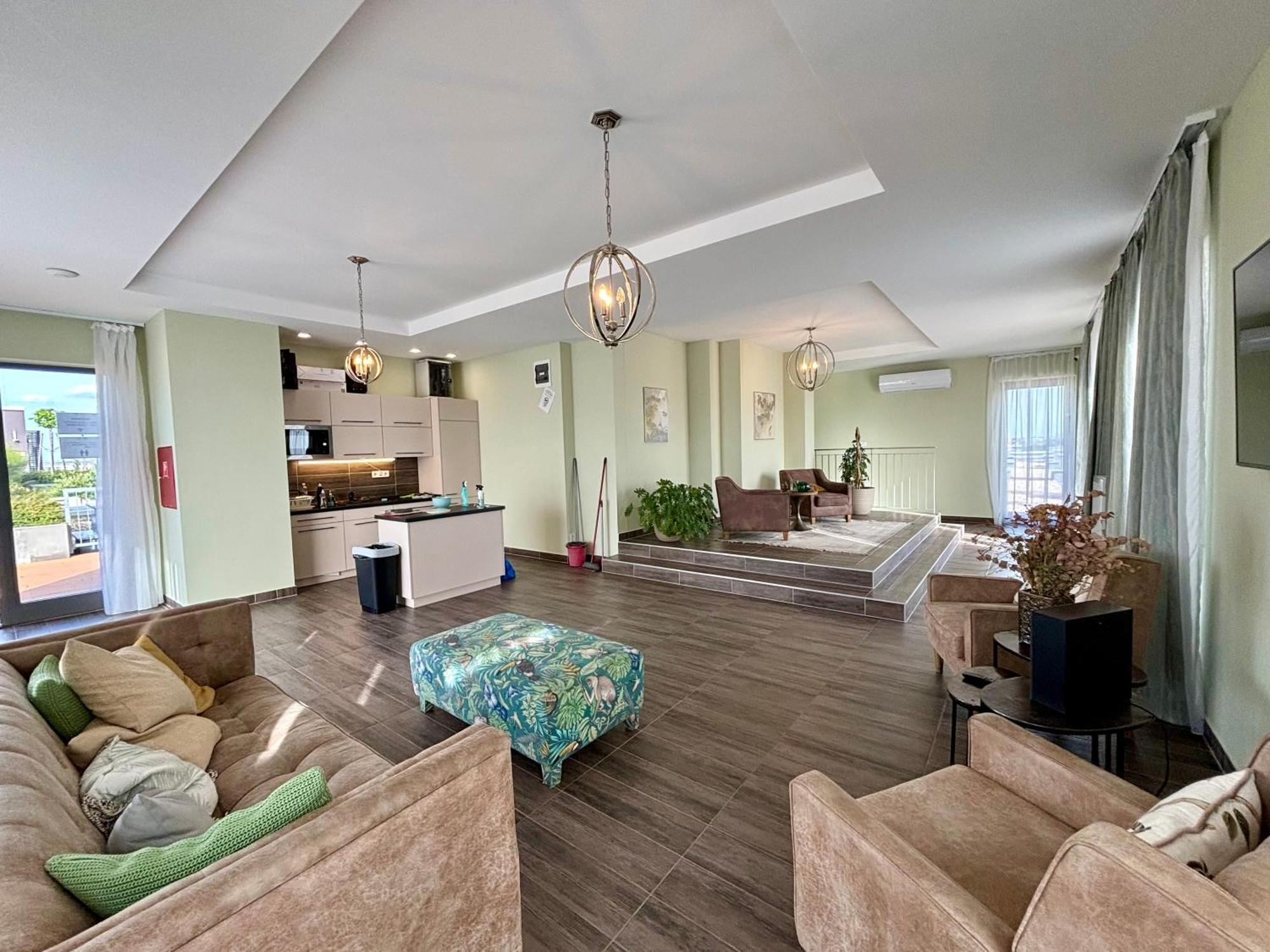 Leo Apartman