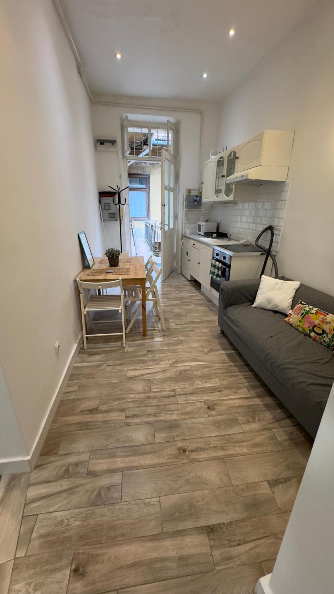 Bp Central Apartment *