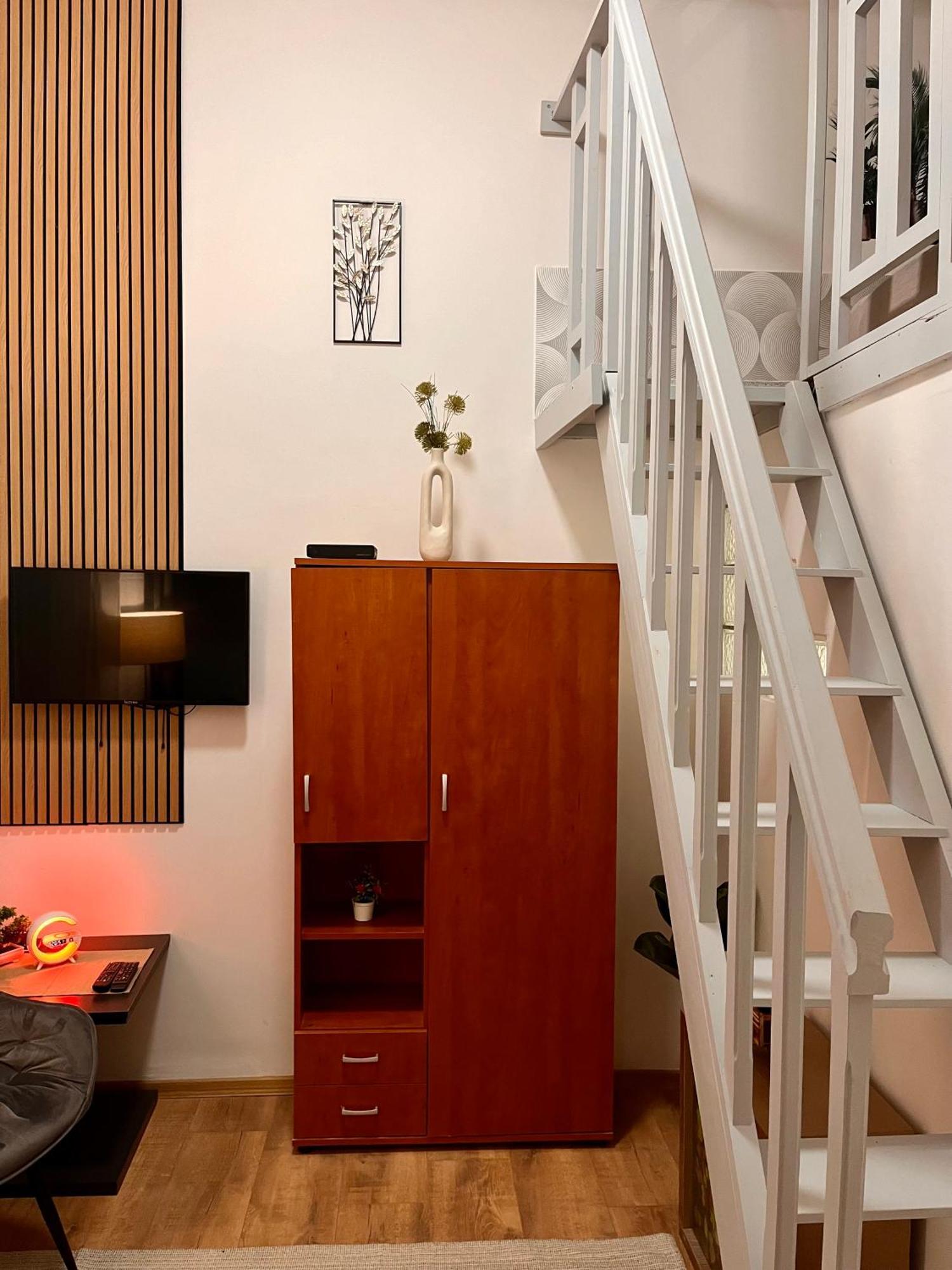 Apartamento Ernesto 17 With Free Parking Possibility *