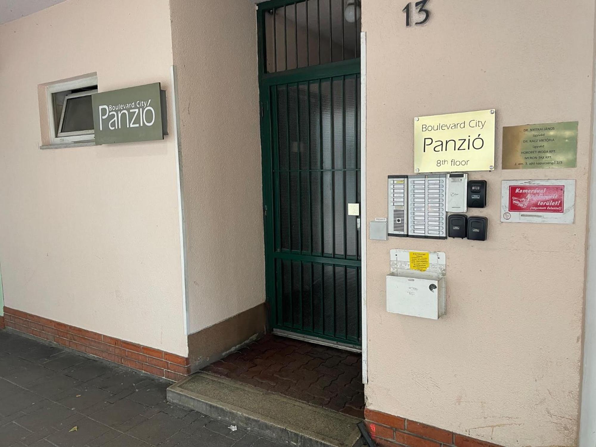 Boulevard Panzio - Self Check-in Gasthuis 3*