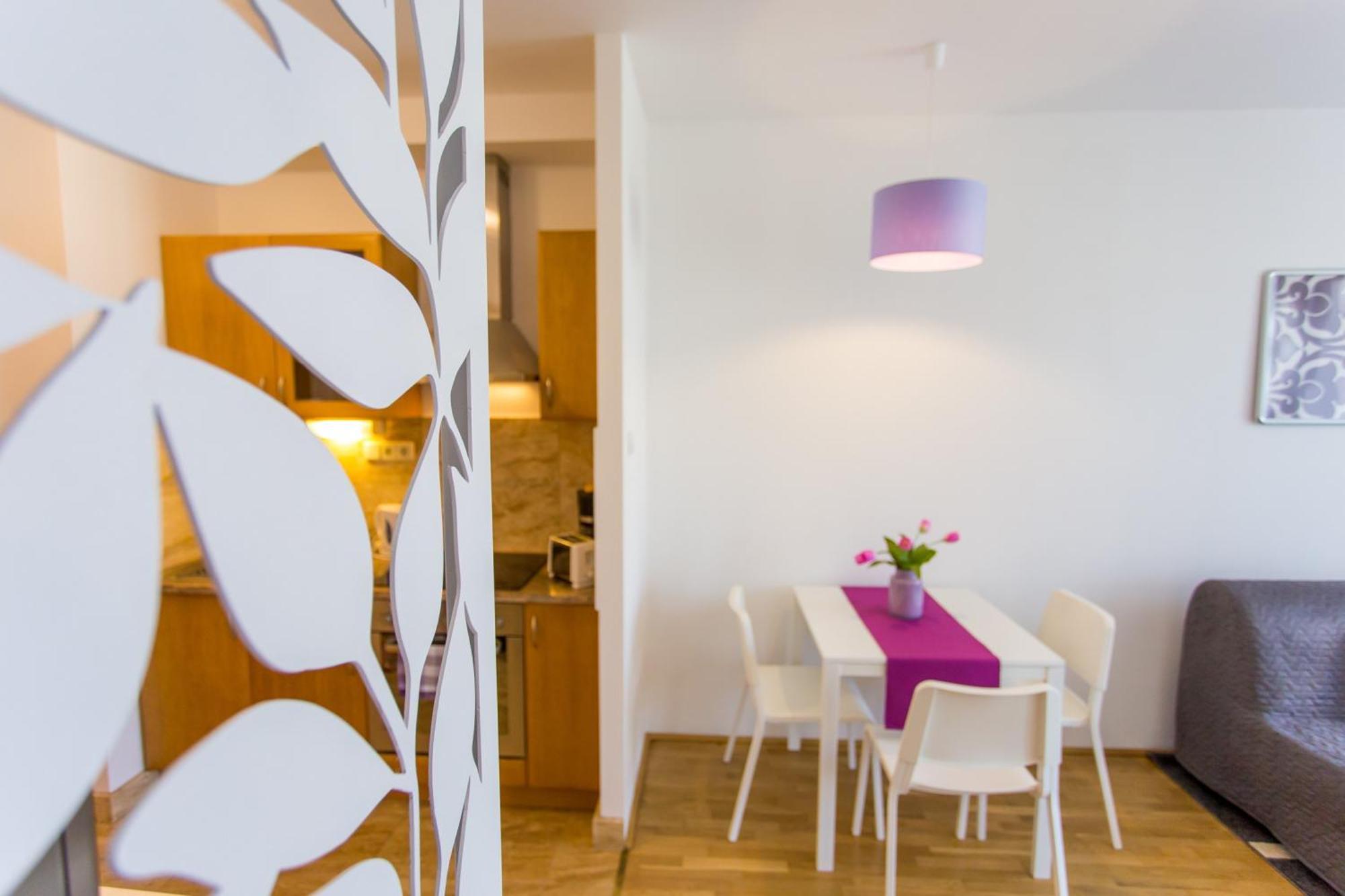 Colours Deluxe With Free Parking Apartman *