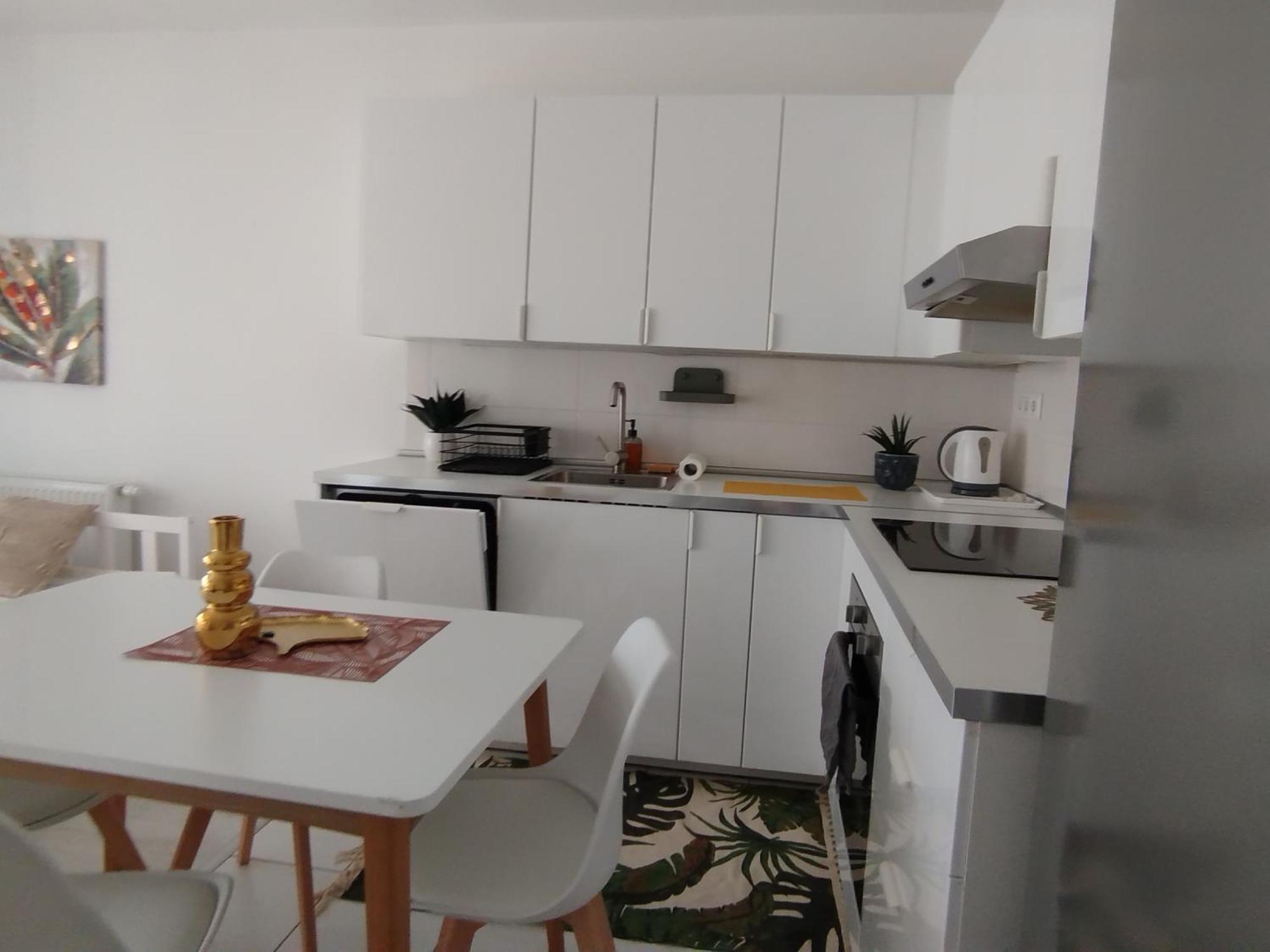 Duna Apartment, Freegarage, 2room, Smarttv,dishwasher Apartmán Budapešť