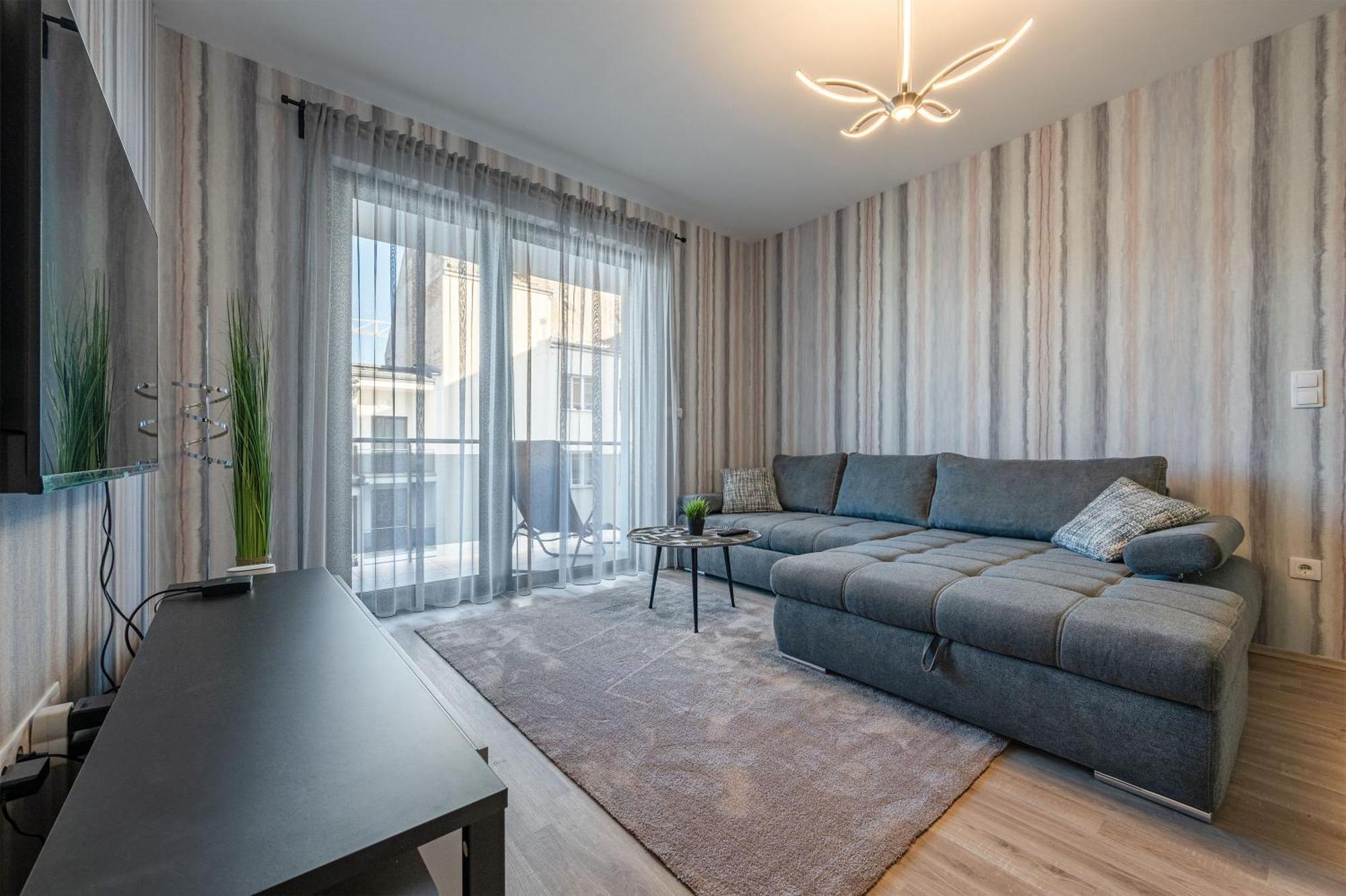 With Garage And Balcony In Center * Budapest