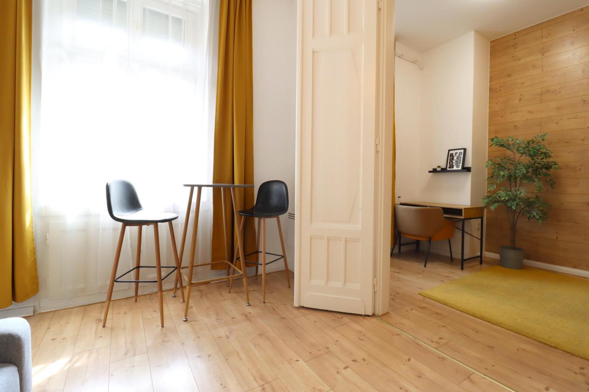 A13 Downtown With Parking Apartamento Budapest