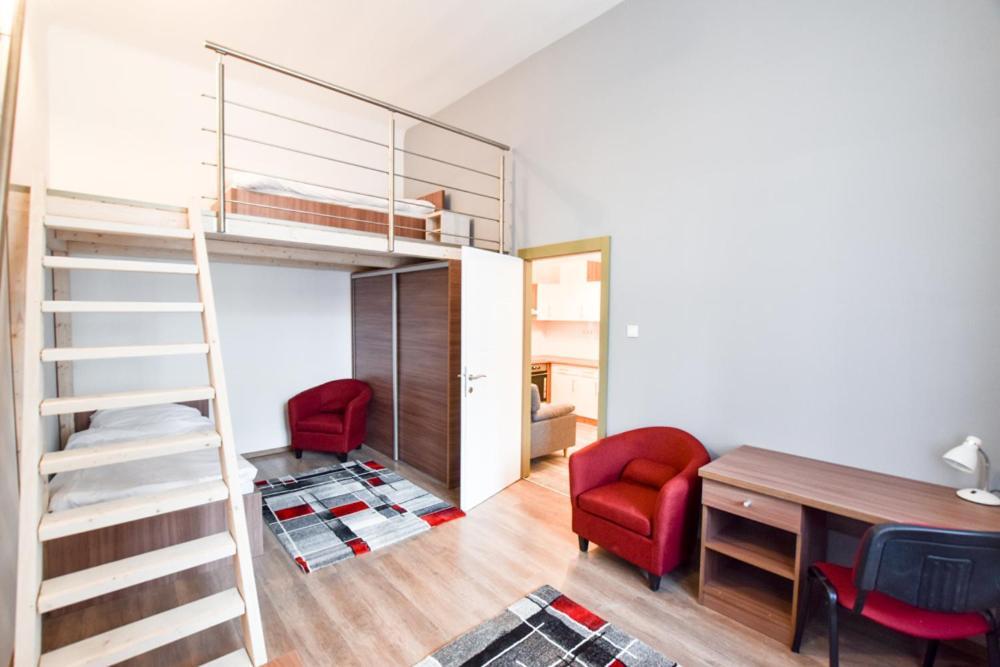 Cityscape Budget Damjanich Appartement *