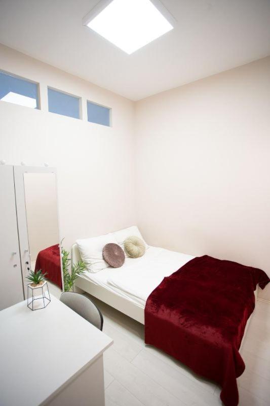 Apartment Cityscape Budget Corvinus