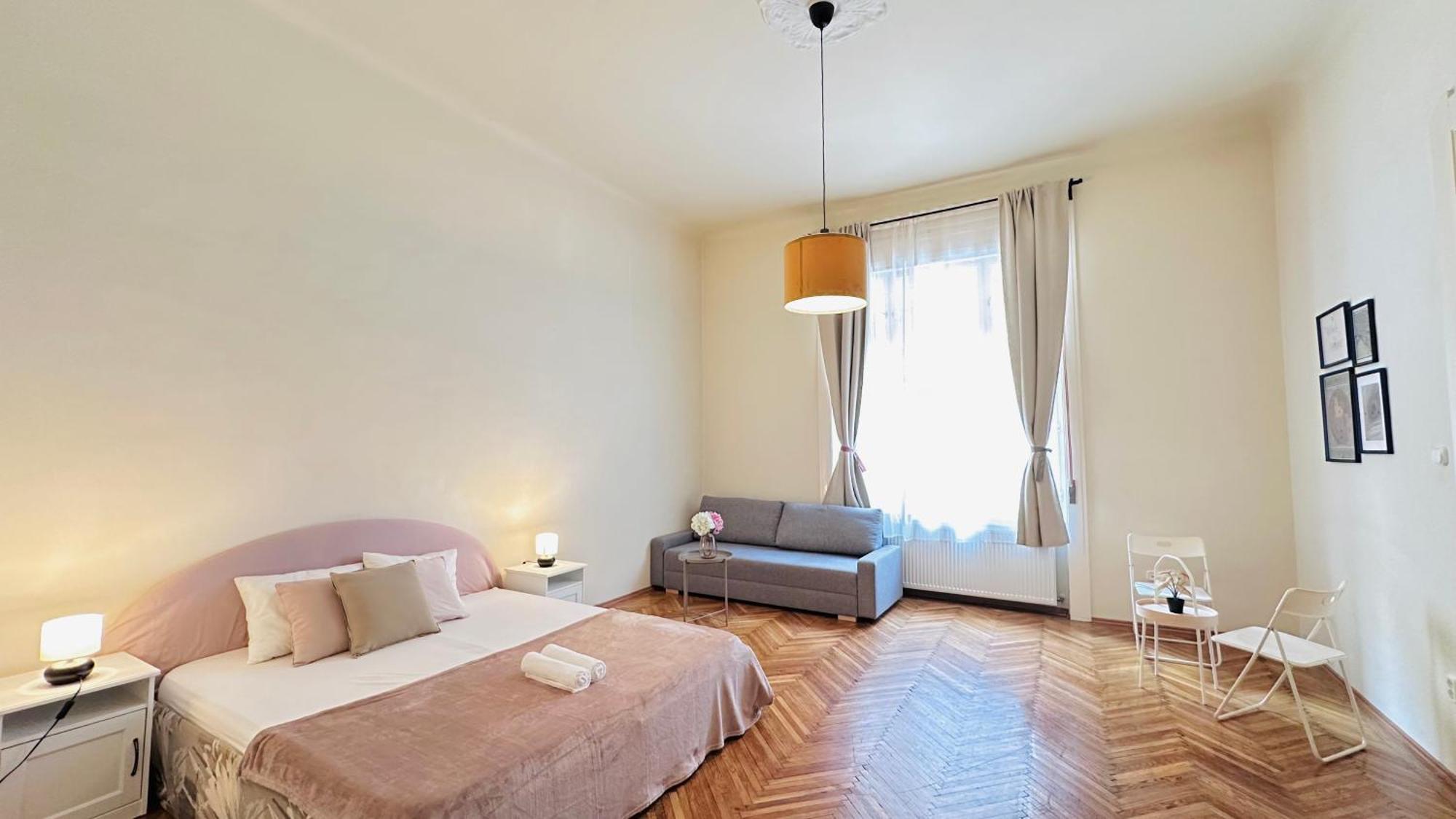 Hogyes Endre Apartment
