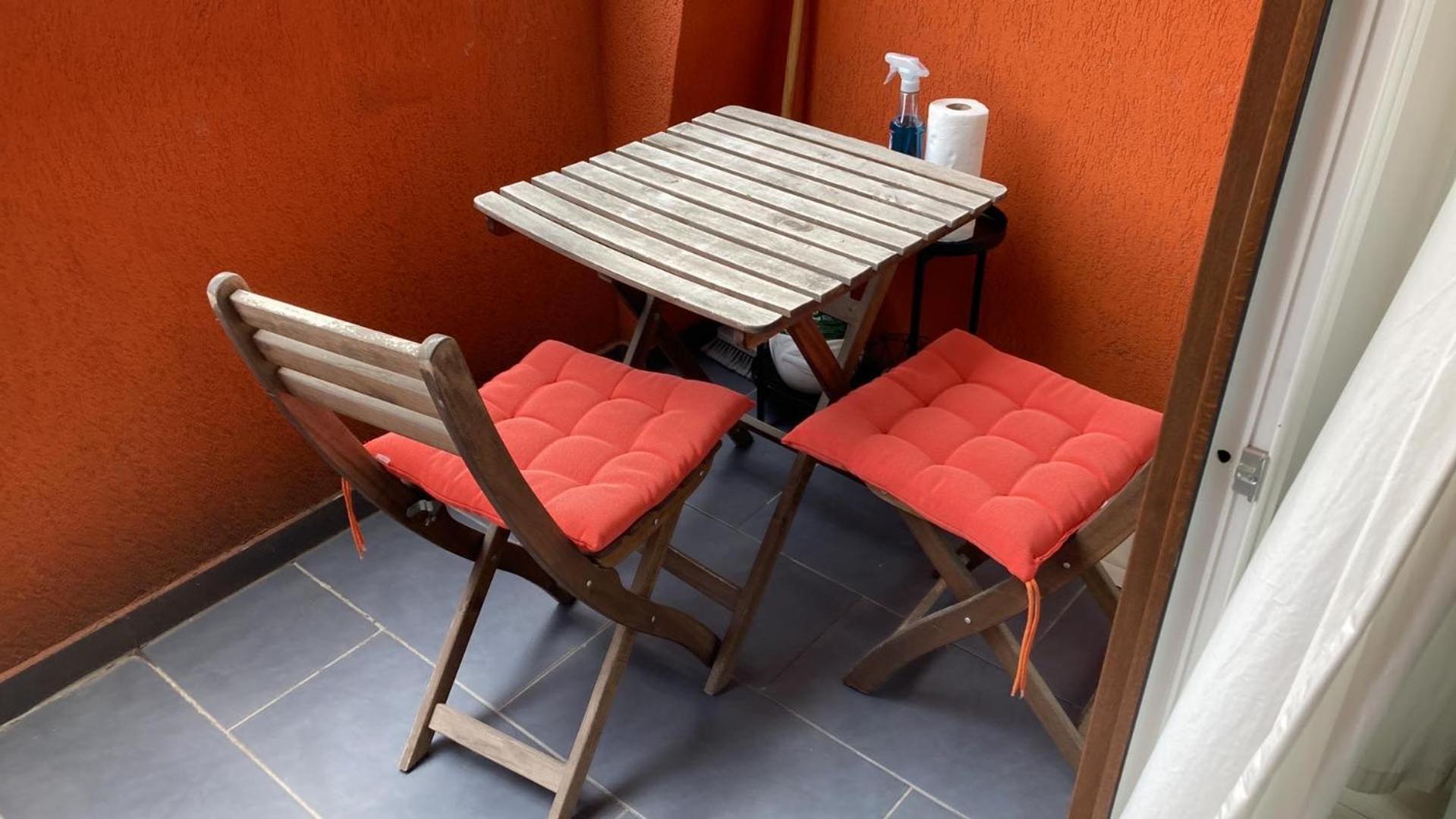 Appartamento Trendy In The Heart Of The With Balcony *