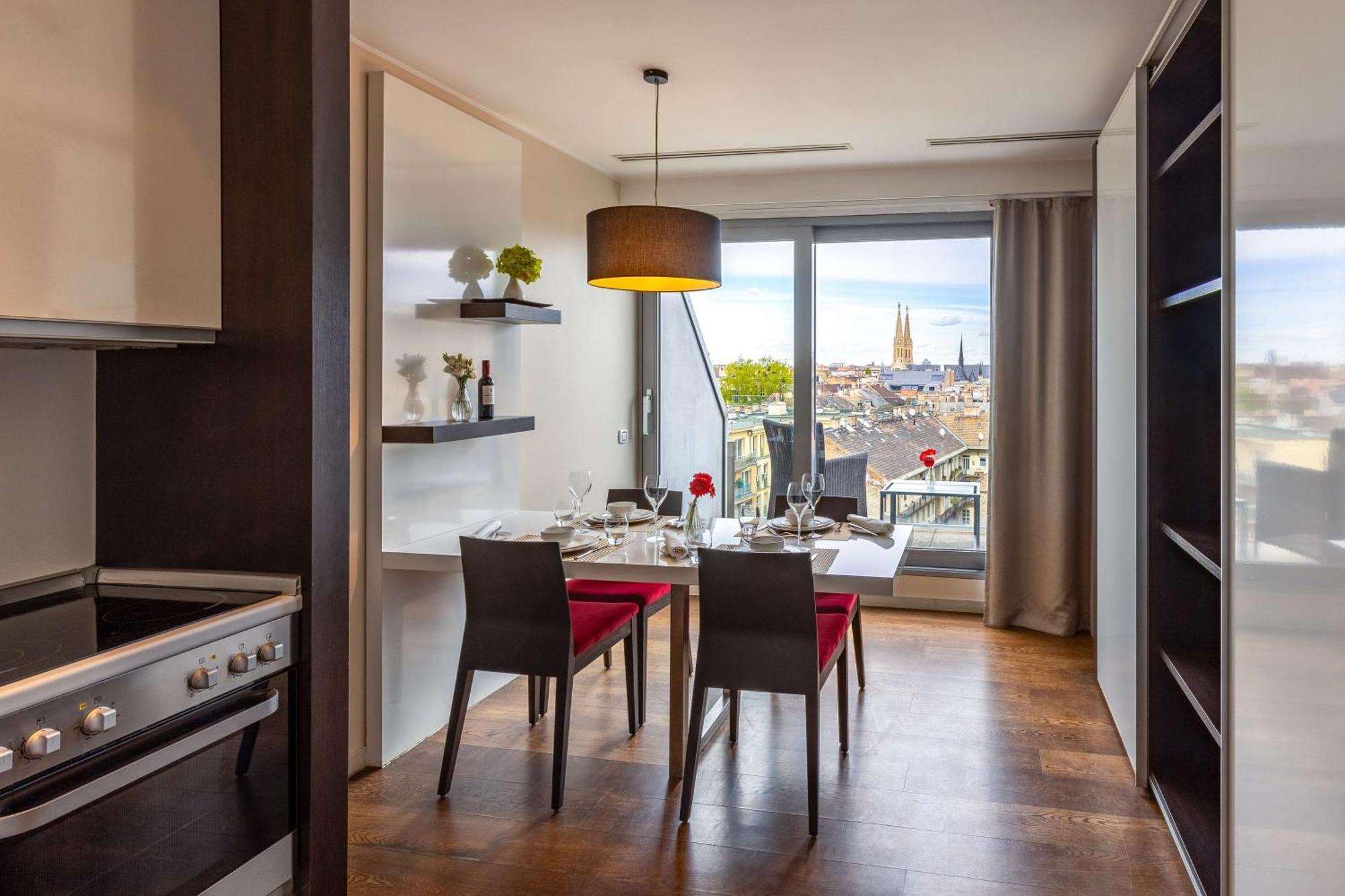 Hotel Nh Collection Center Budapest