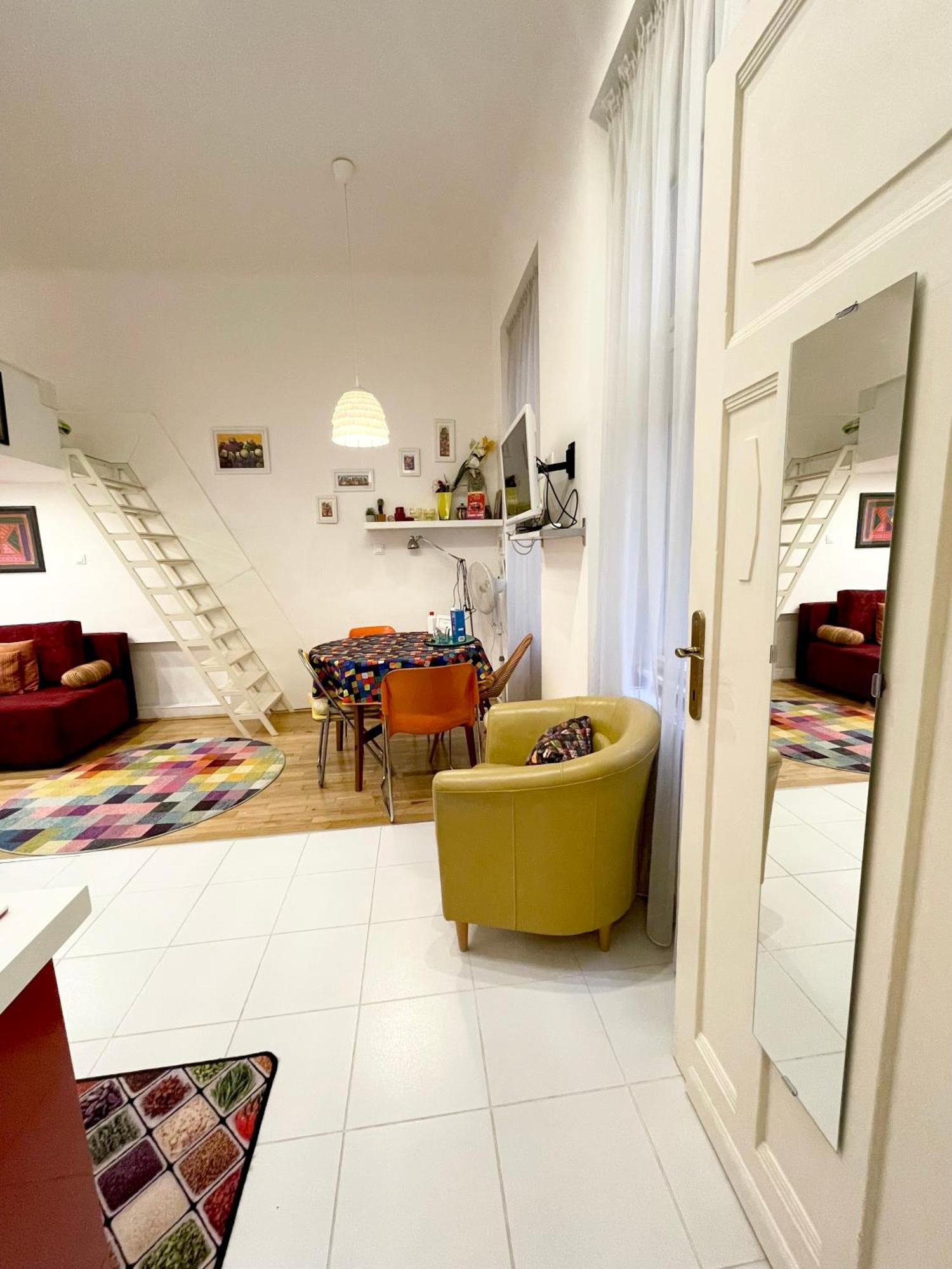 Apartament Rainbow Pearl At St Stephen' S Basilica Budapeszt