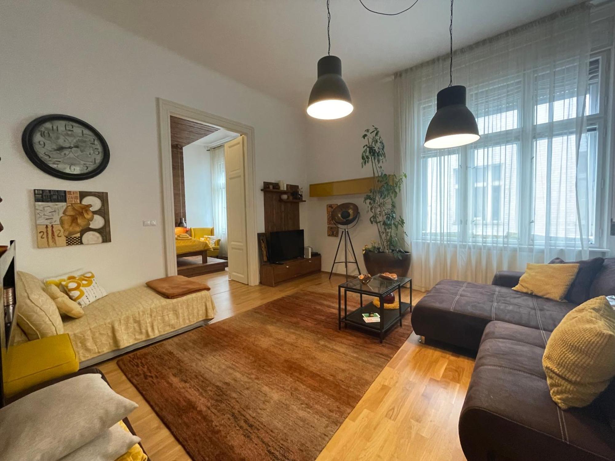 Amber Pearl 2 And 2 Bathrooms At Kalvin Square Apartamento Budapest