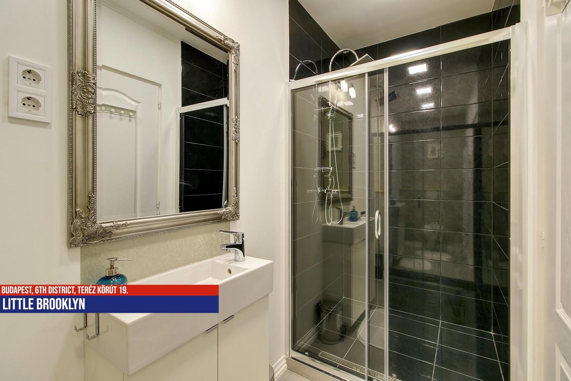 Apartment Little Americas Oktogon Apts *