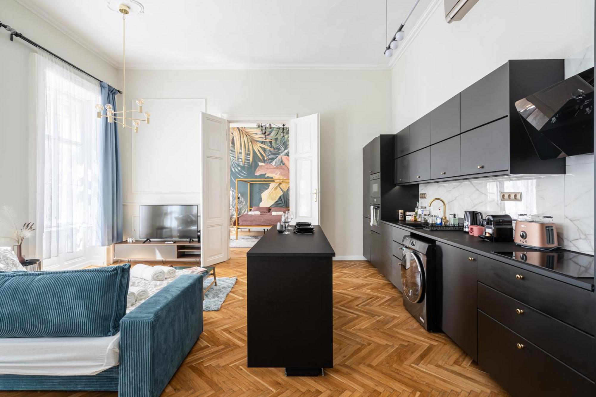 Styled Close To The River Danube. Lejlighed
