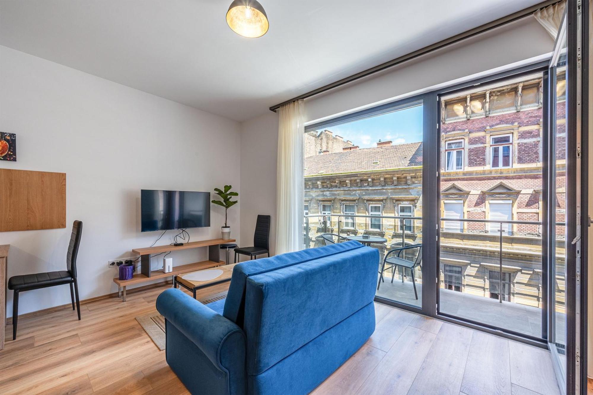 Csengery Appartement *
