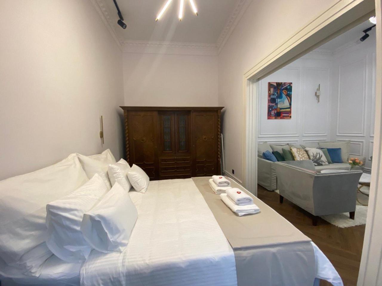Premium Luxury Opera Near Opera And Basilica Appartamento *