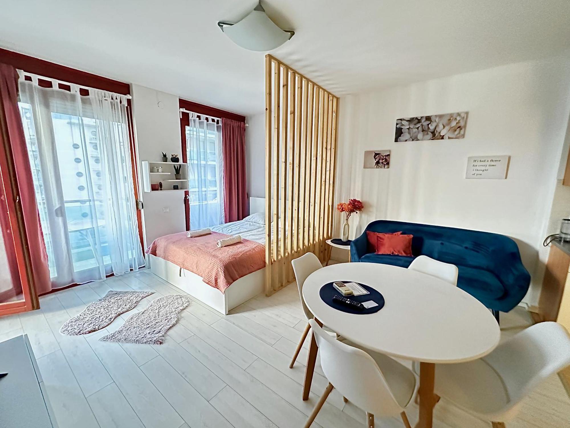 Marina Panorama & Garage Apartman