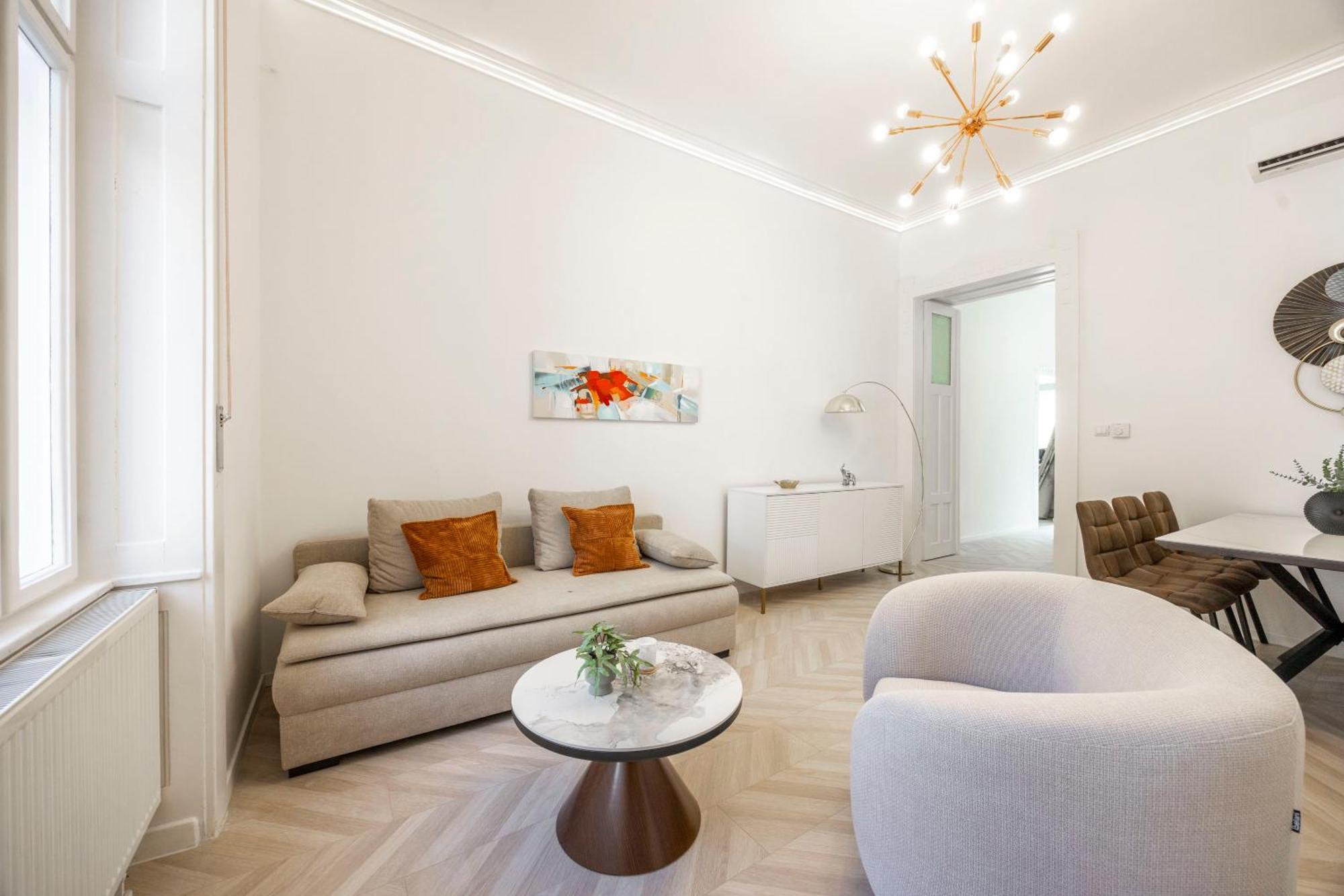 Classy & Cozy Dream In The Center Of Appartement