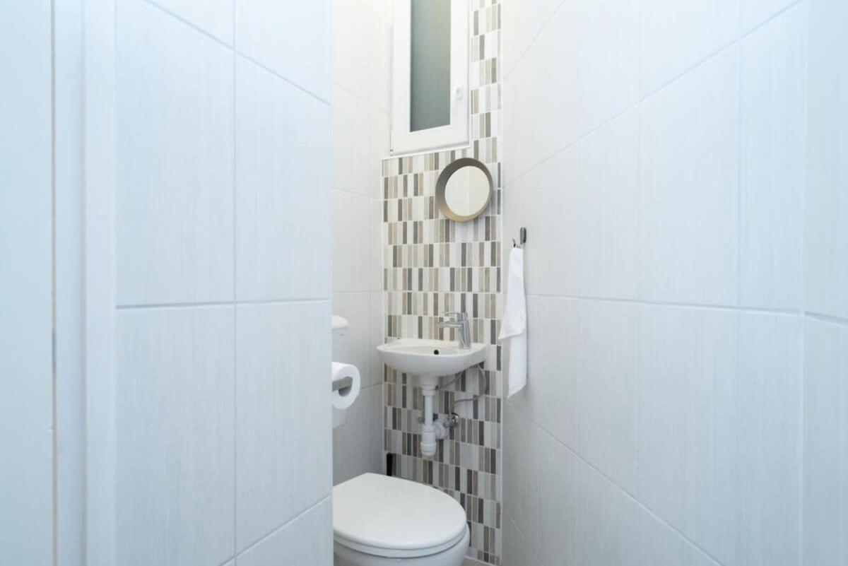 Relaxing Brand New Spot In The Lively Center Apartamento *