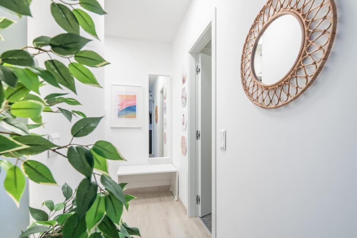 Apartment Modern Bright Place With Terrace *