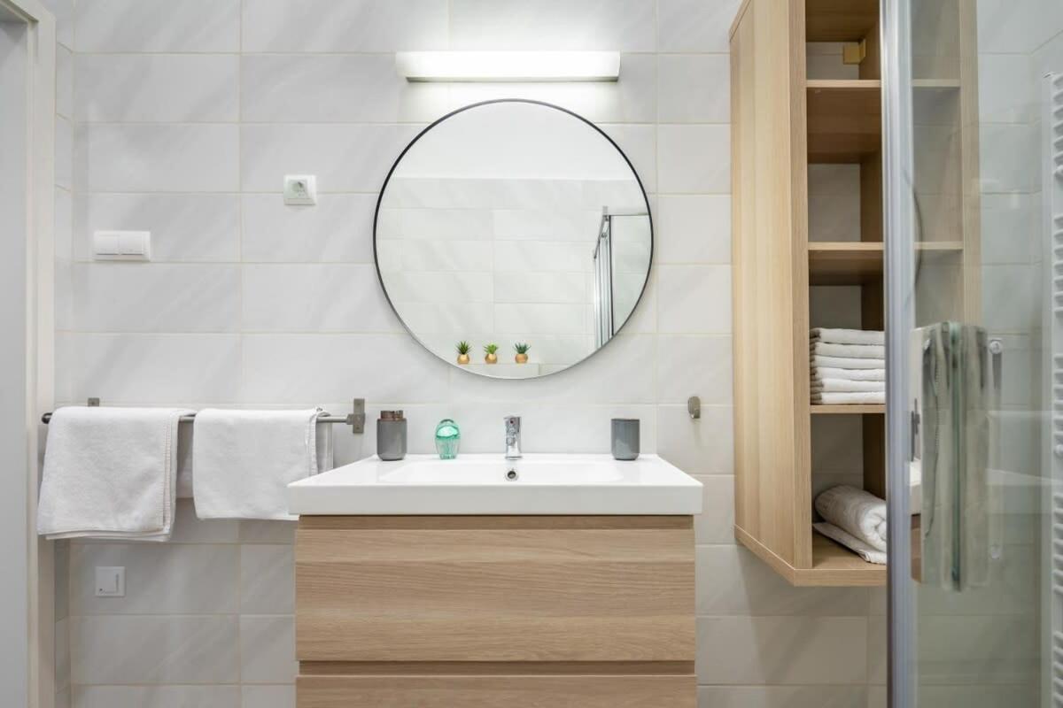 Very Large With Air Conditioning Apartamento *