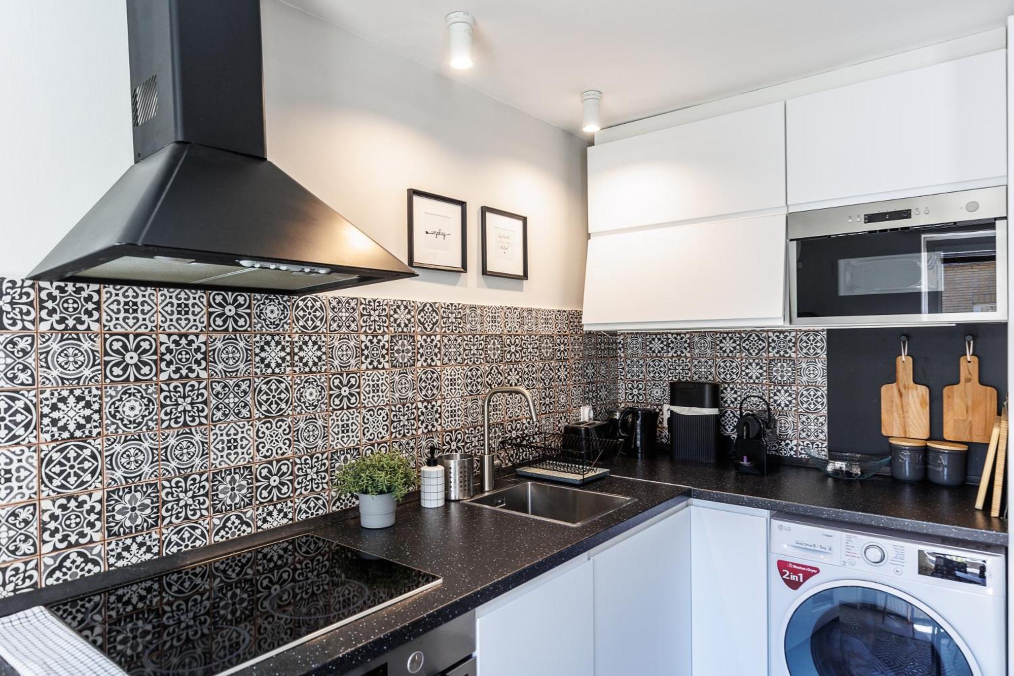 Little Treasure At Liszt With Free Parking Apartment *
