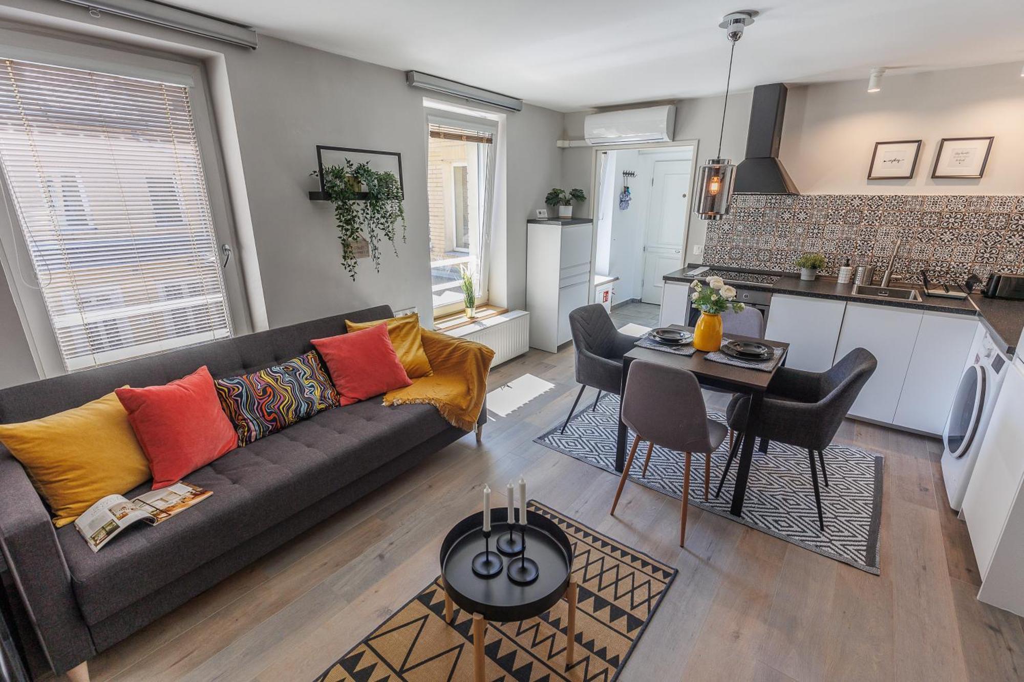 Little Treasure At Liszt With Free Parking Budapest