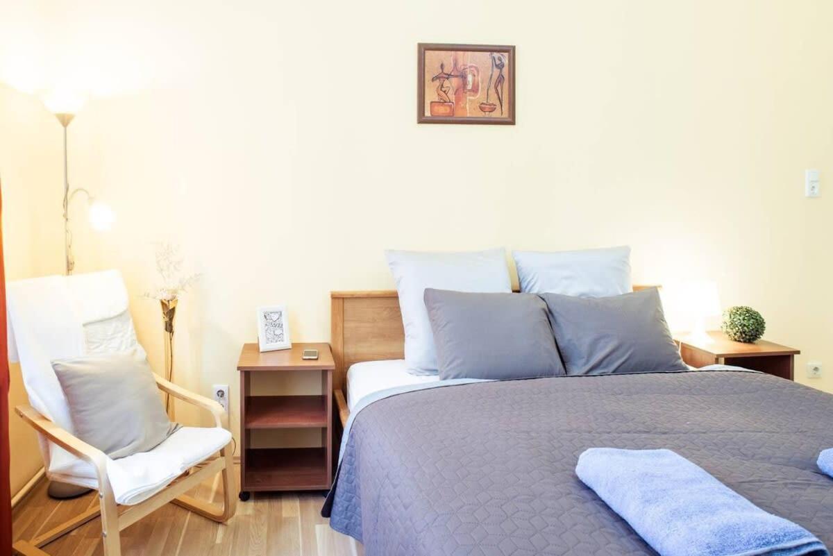 Ultra - Next To The Synagogue - Air Conditioning * Budapest