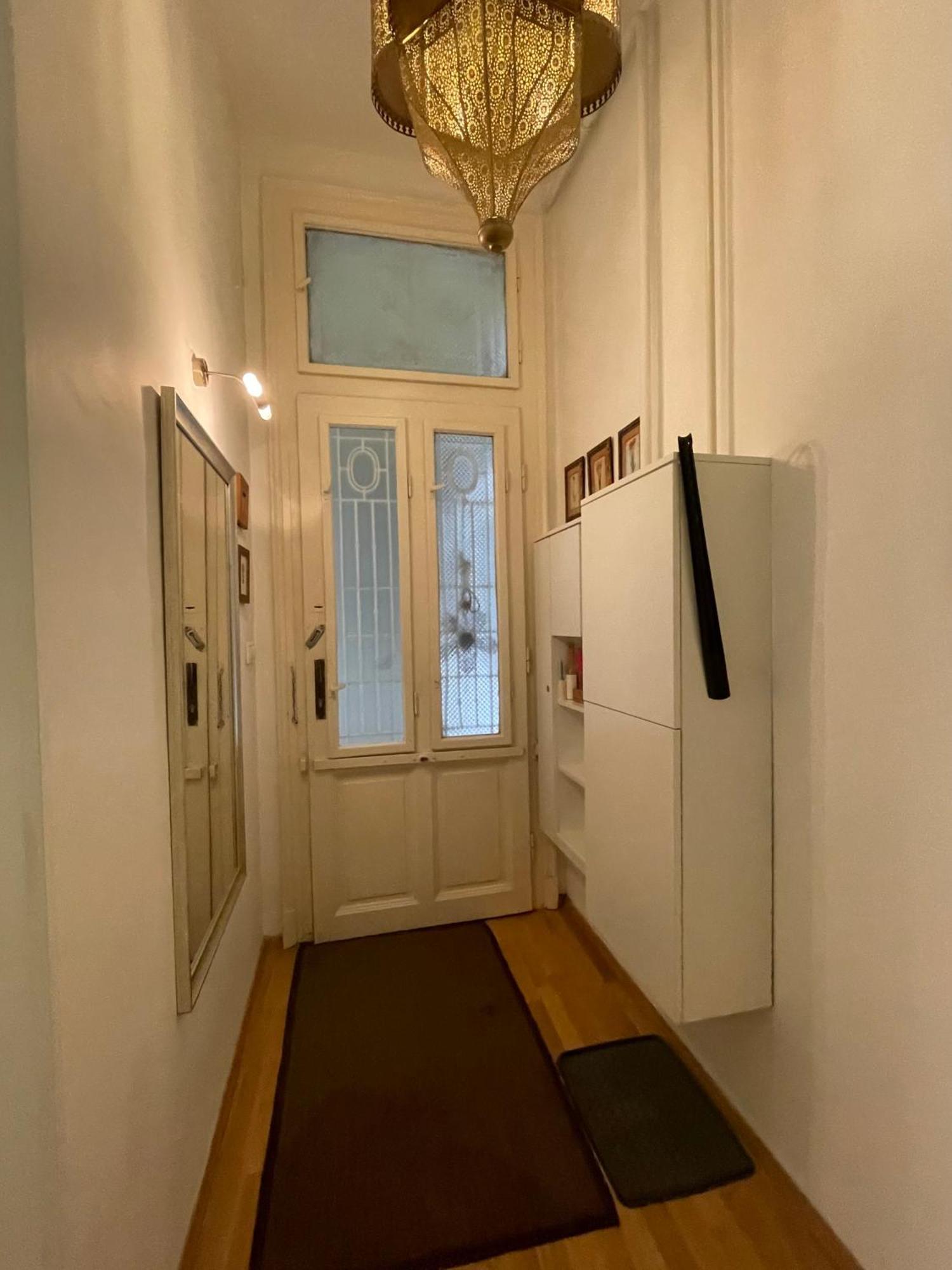 Amber Pearl 2 And 2 Bathrooms At Kalvin Square * Budapest