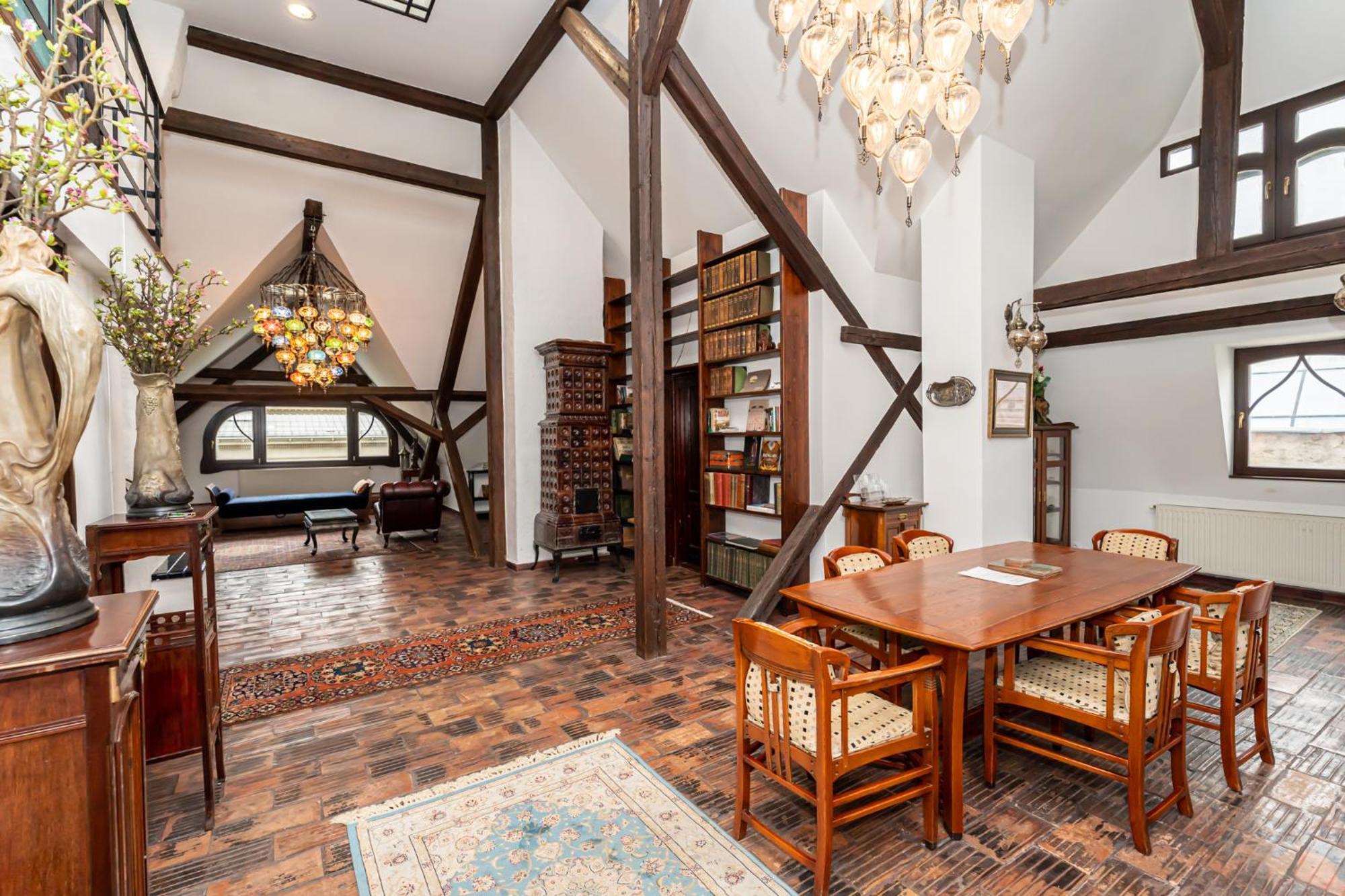 The Grand Penthouse With Stunning View To Heroes Square Apartament Budapeszt