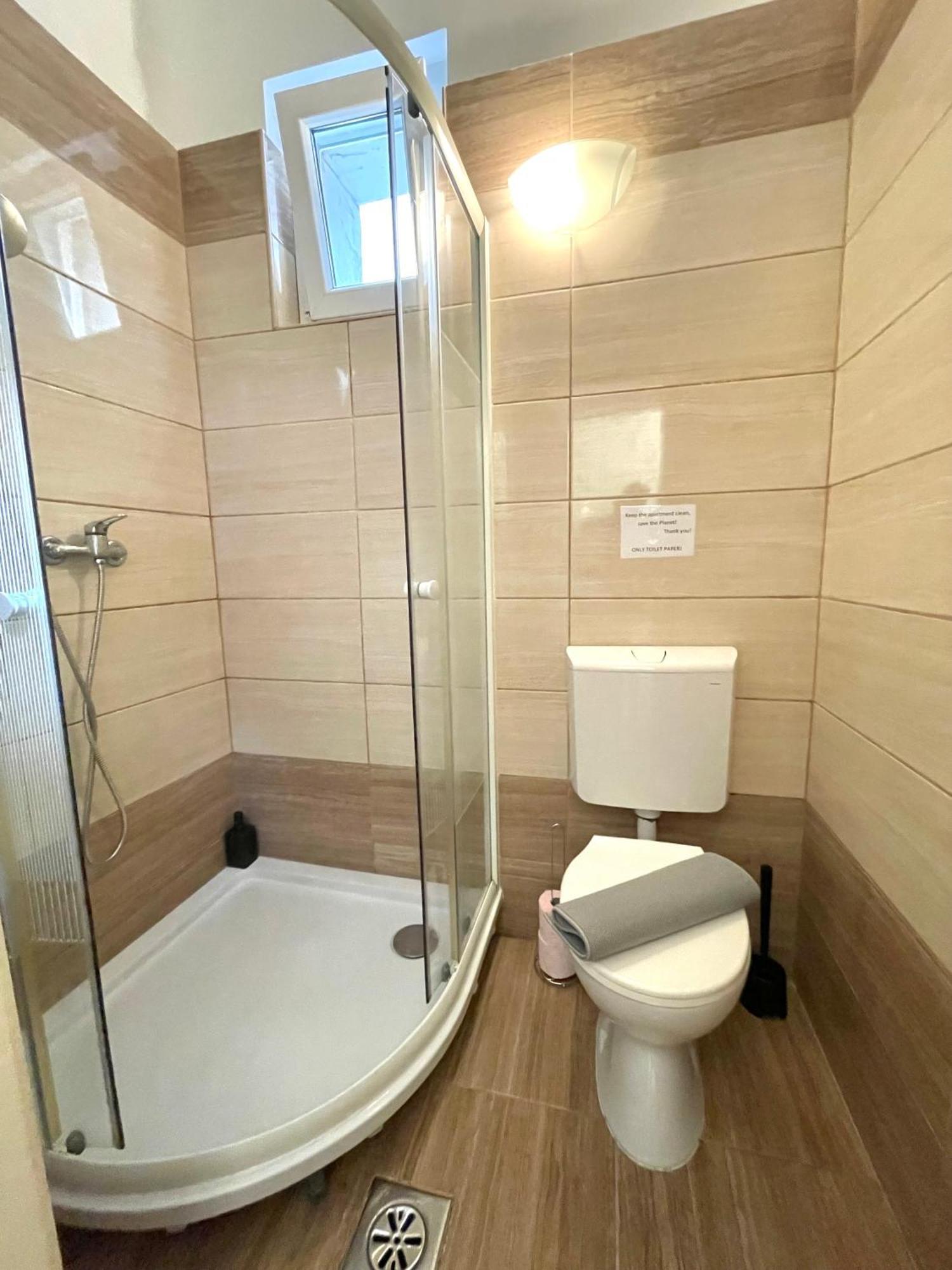 Very Warm Nature Near Gozsdu With Free Air Conditioner Free Coffee Apartment *