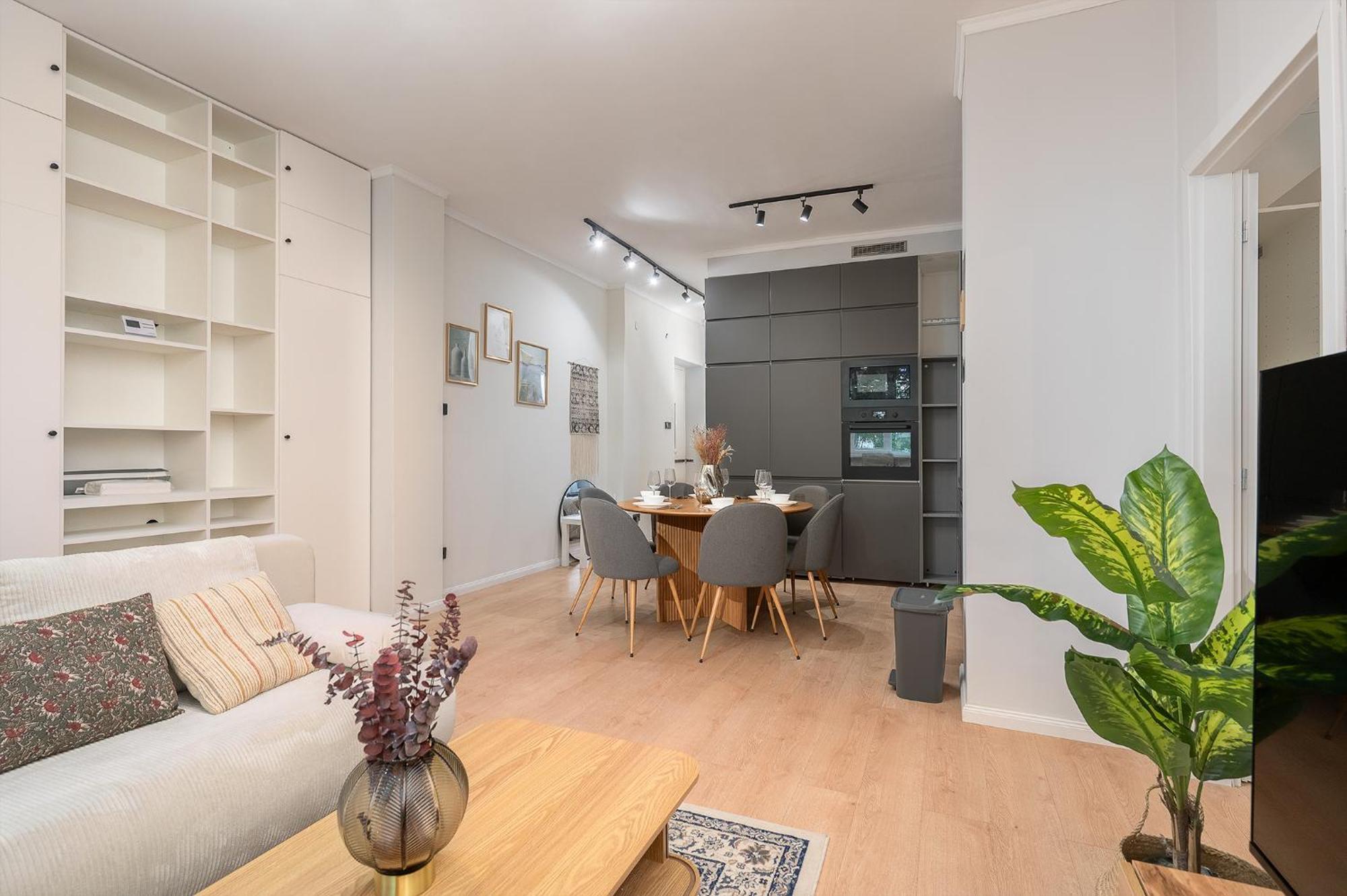 Lovely Quiet Near Heroes Square By Cavaland Apartamento