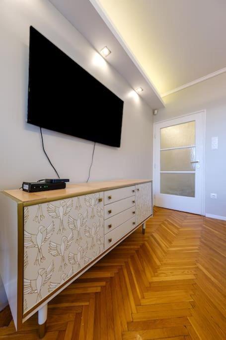 Chain Bridge Studio Budapest