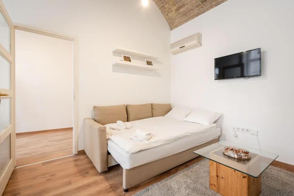 24h Self Check-in Center Near Opera Appartement *