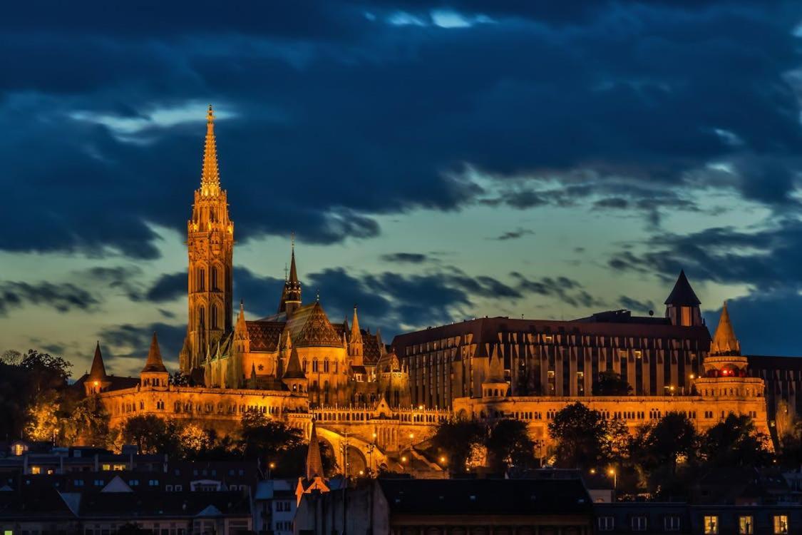 Downtown Next To The Basilica Apartment Budapest