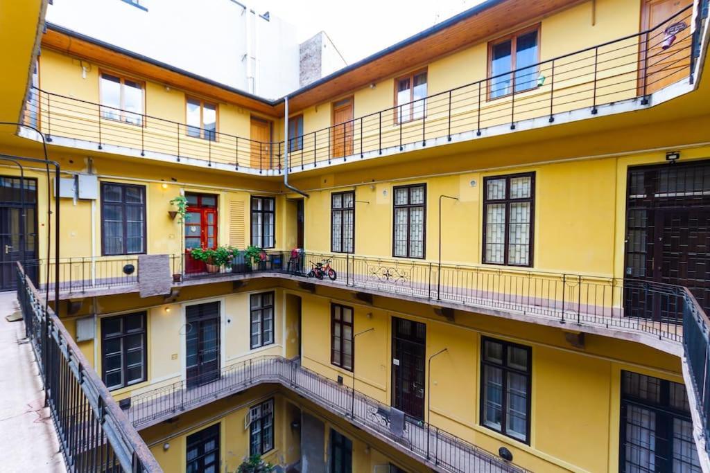 Appartement Opera 3br W Sauna By Newave