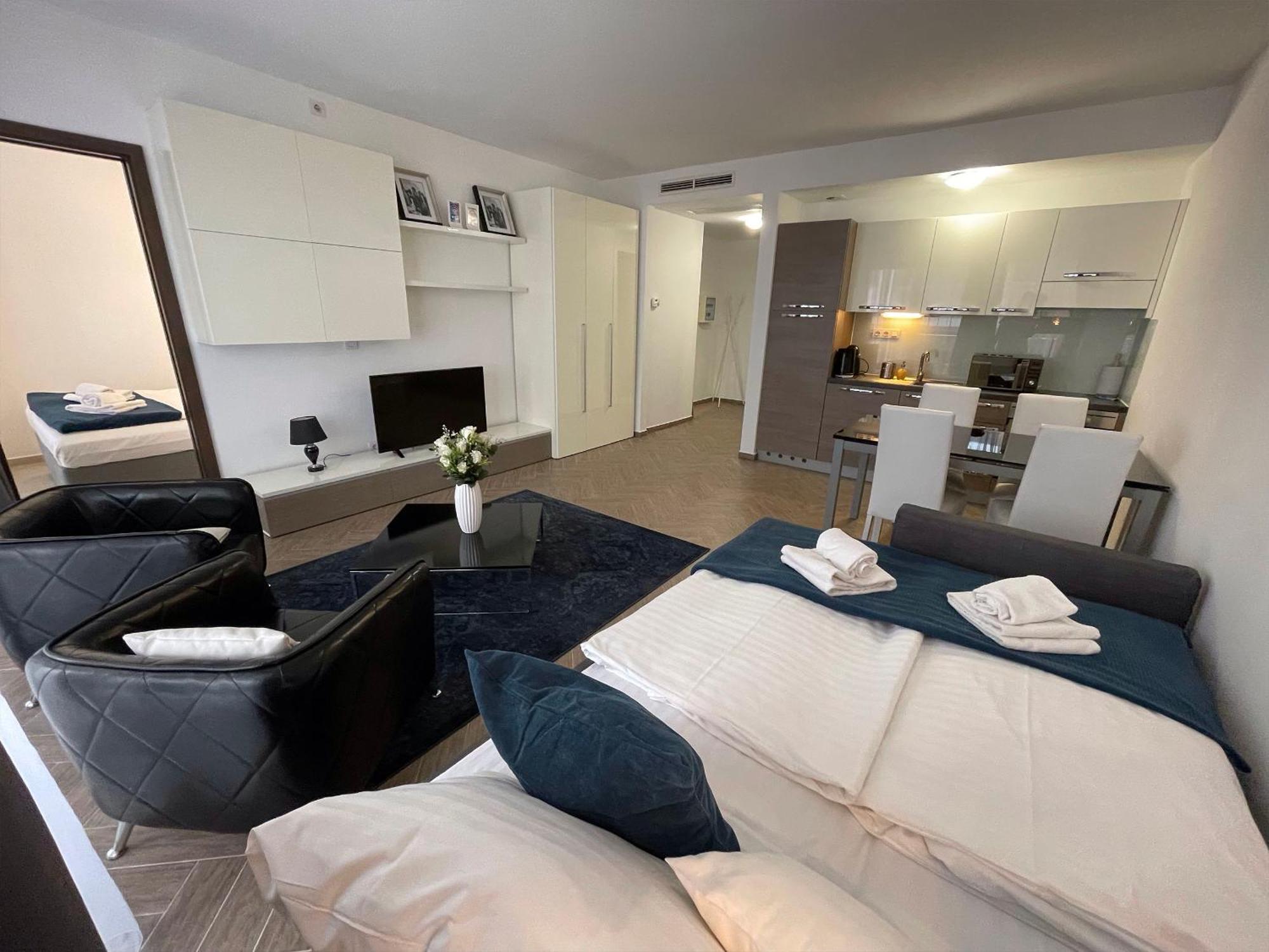 Smart Hotel 4*