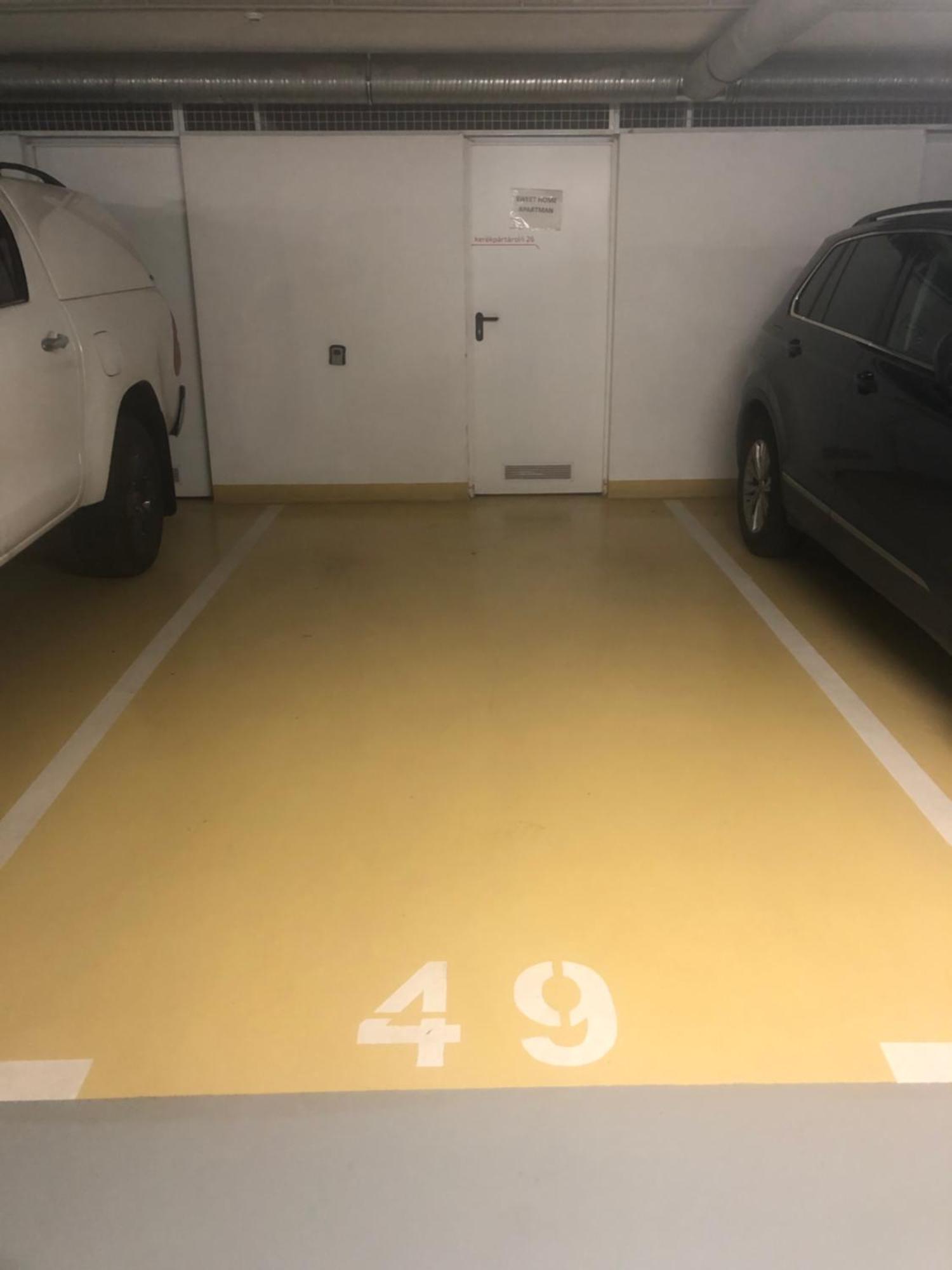 Appartement Sweet , 30sqm Studio, Free Private Parking, Mountain View, Balcony, 20 Min From Downtown *