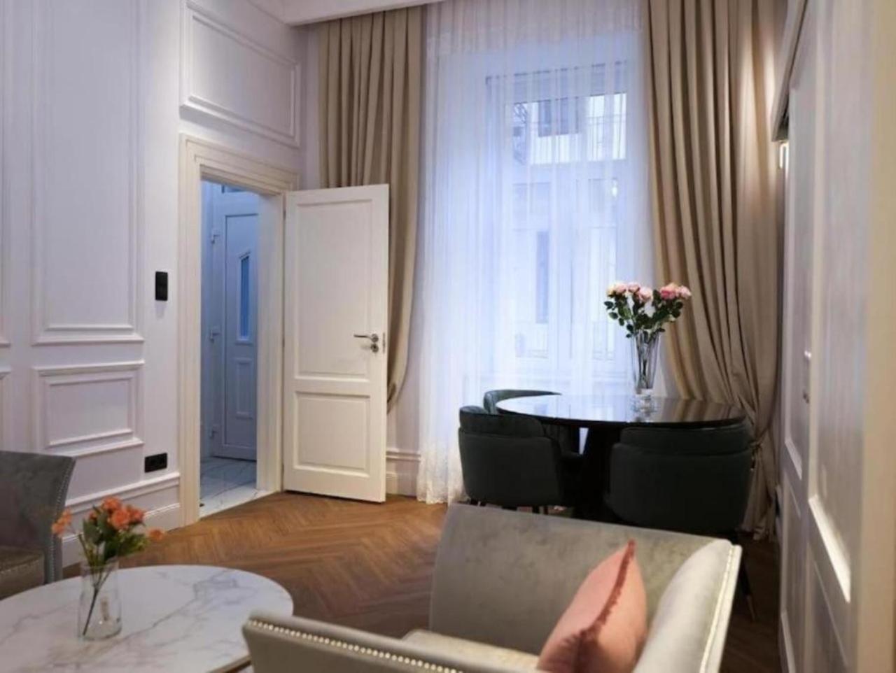 Appartamento Premium Luxury Opera Near Opera And Basilica