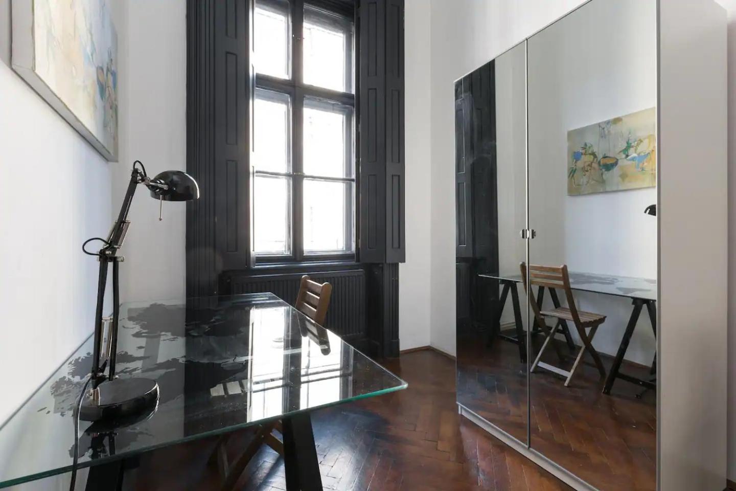 Kertesz 22 - 3 Bedrooms And Living With 2 Baths * Budapest