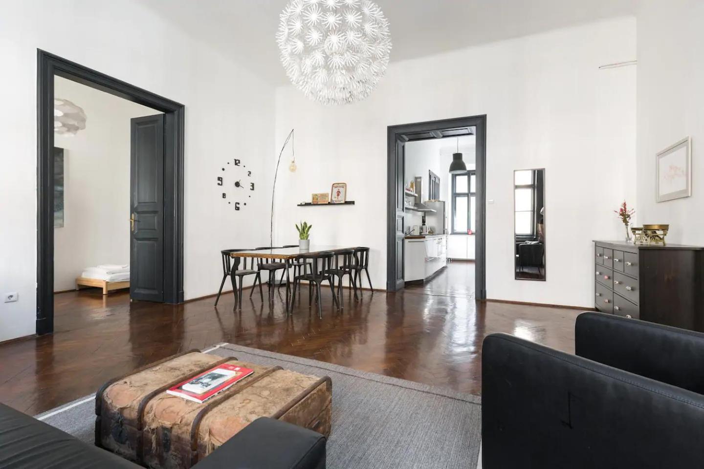 Kertesz 22 - 3 Bedrooms And Living With 2 Baths * Budapest