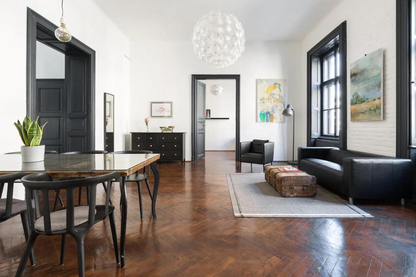 Kertesz 22 - 3 Bedrooms And Living With 2 Baths Budapest