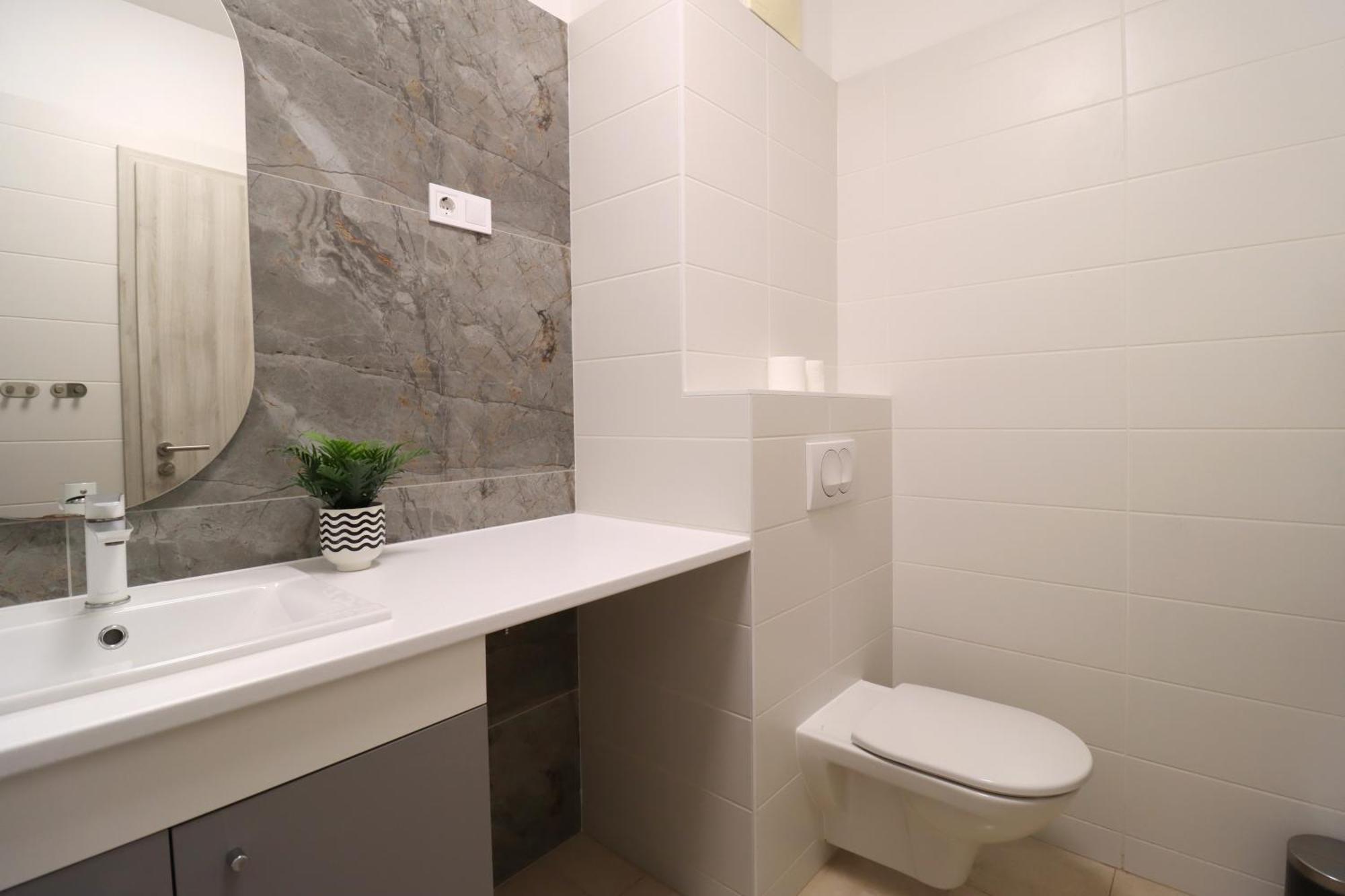 Appartamento Kazinczy 2bdr With Ac, Smart Tv