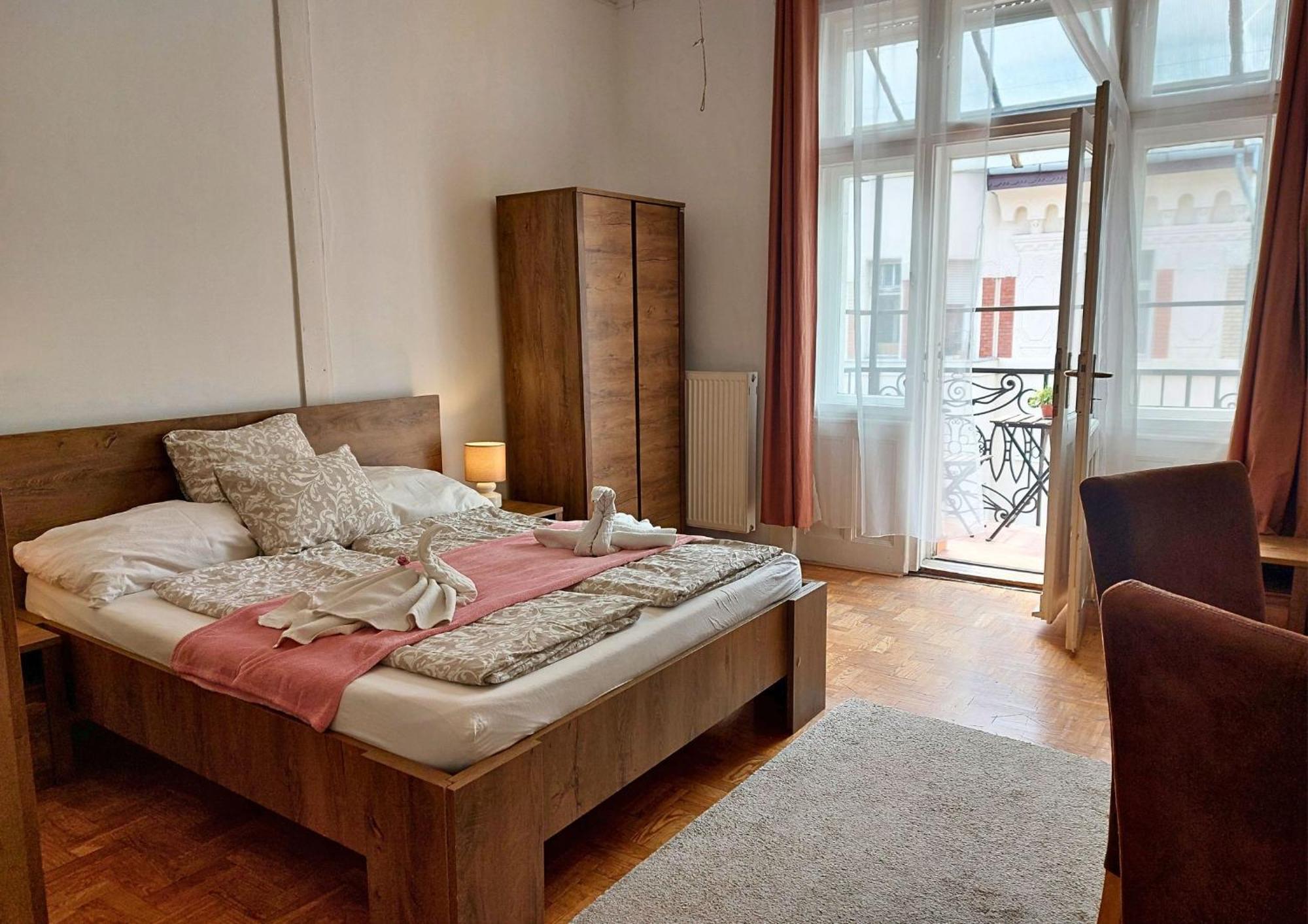 Black Sheep Smart Hostel