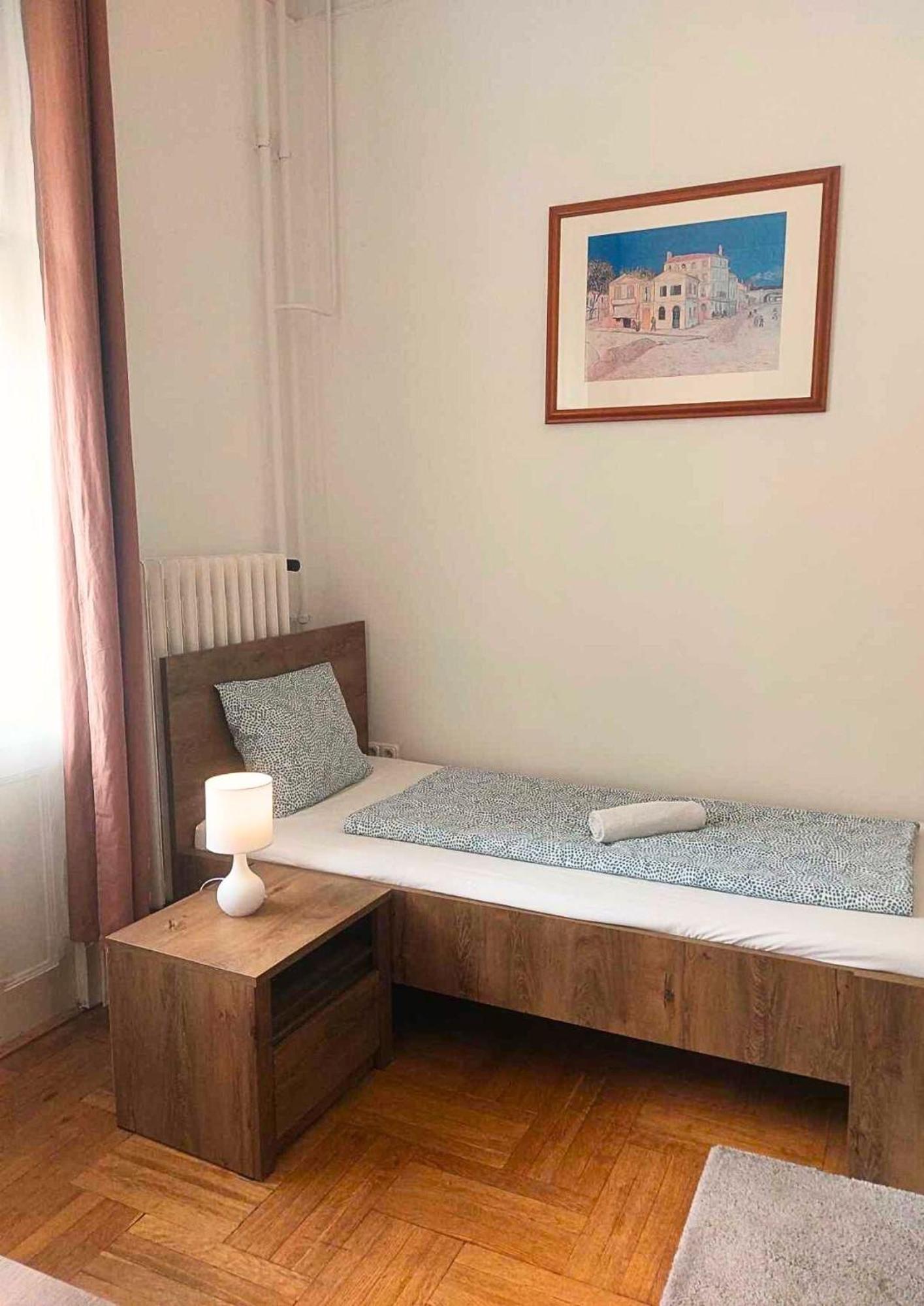 Black Sheep Smart Hostel *