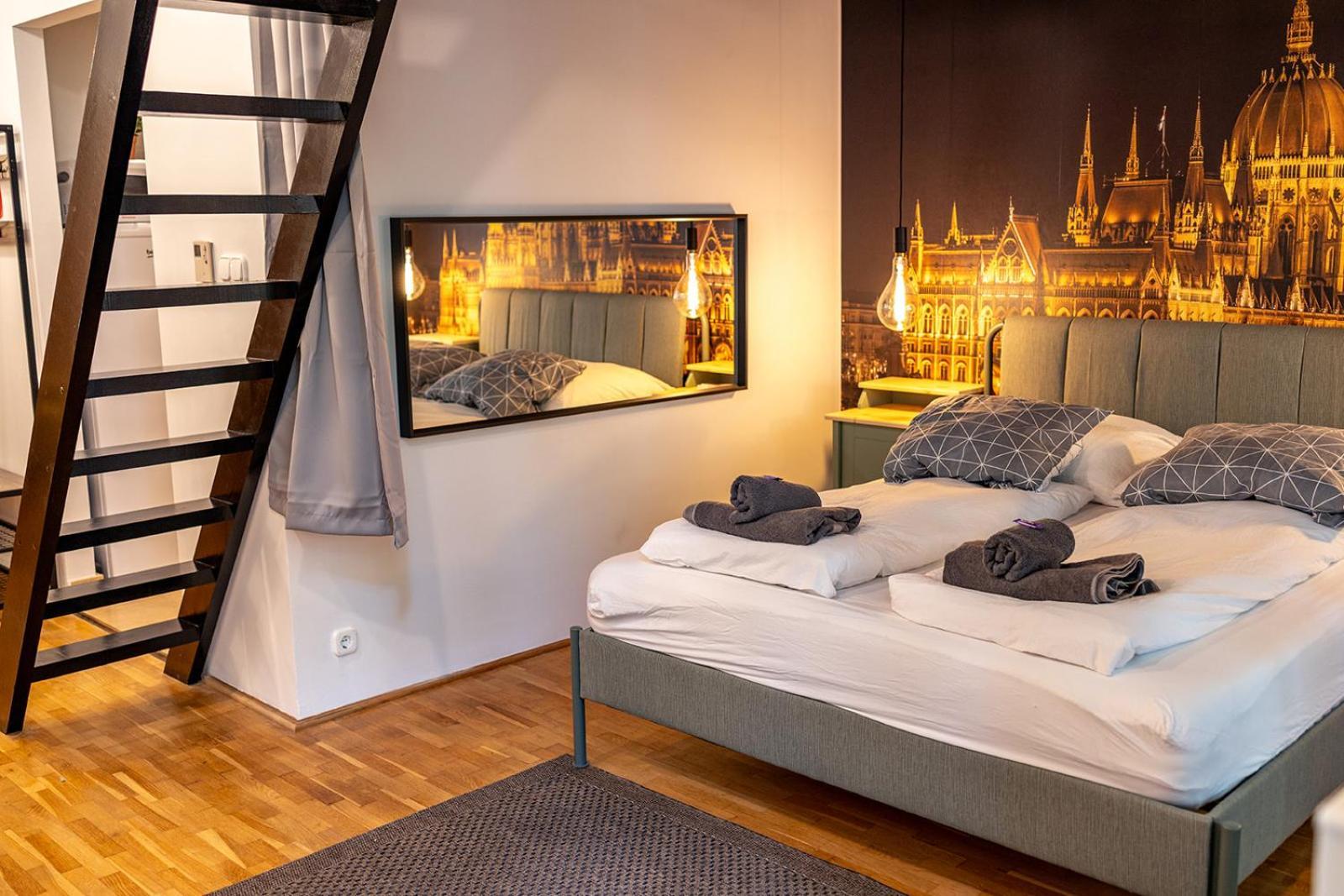 Mooki Loft&garden In Sohobudapest