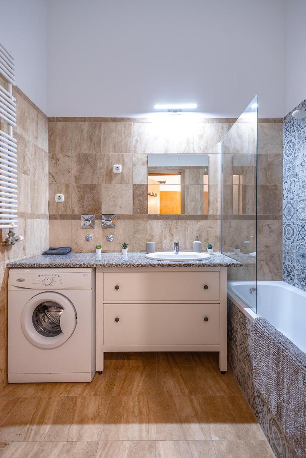 Mooki Loft&garden In Sohobudapest Budapest